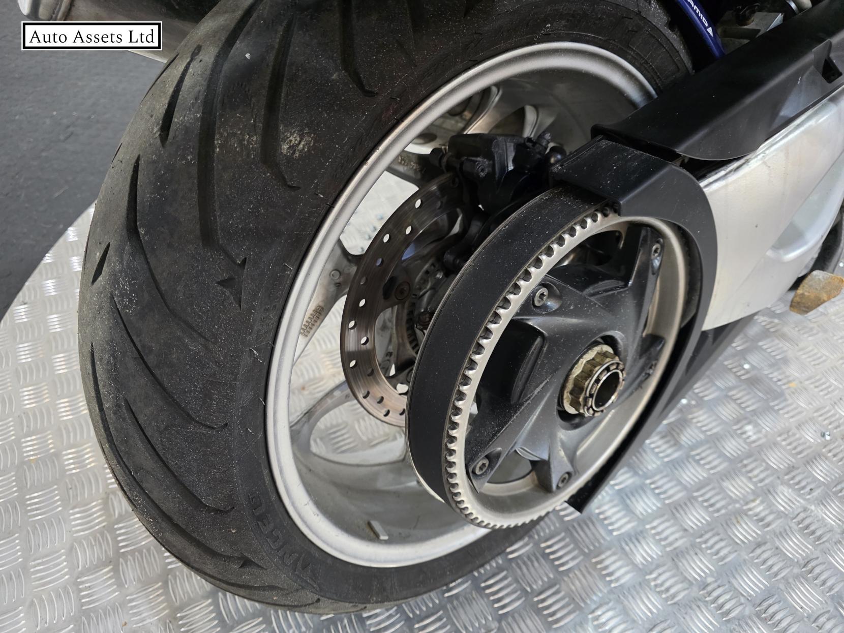 BMW F 800 ST 800 ST Petrol Manual (85 bhp)