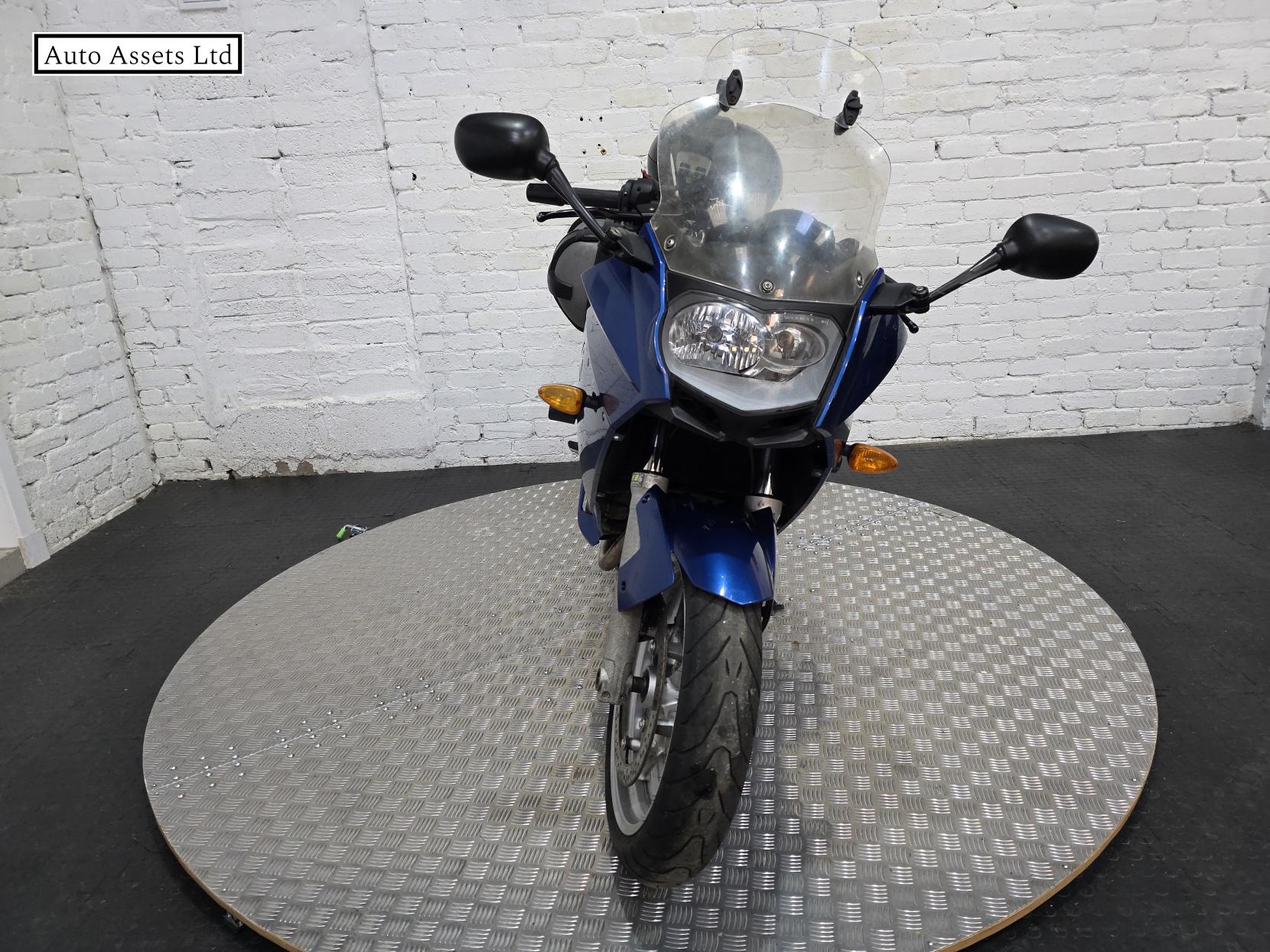 BMW F 800 ST 800 ST Petrol Manual (85 bhp)