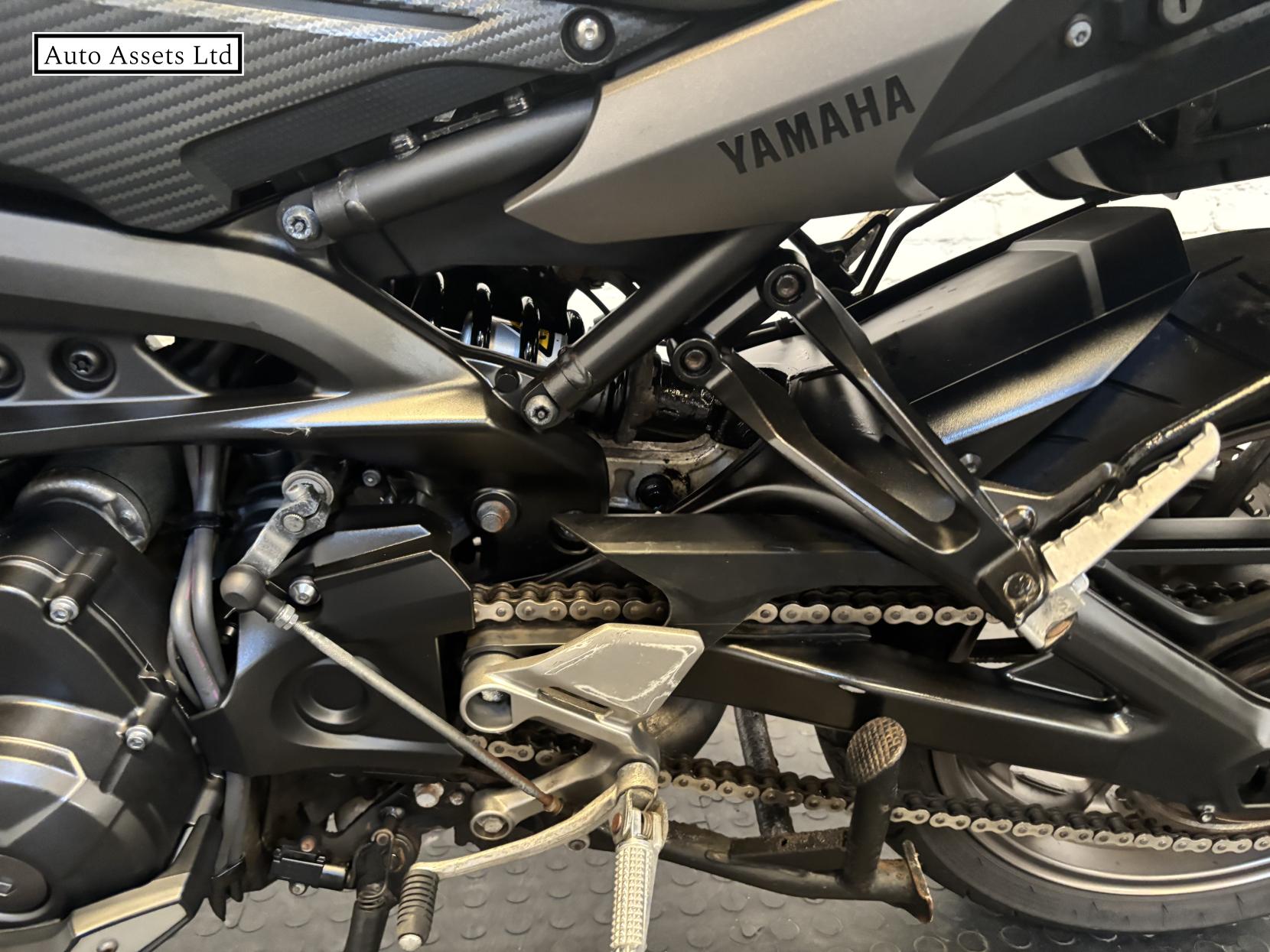 Yamaha TRACER 900 900 ABS Adventure Petrol Manual (115 ps)