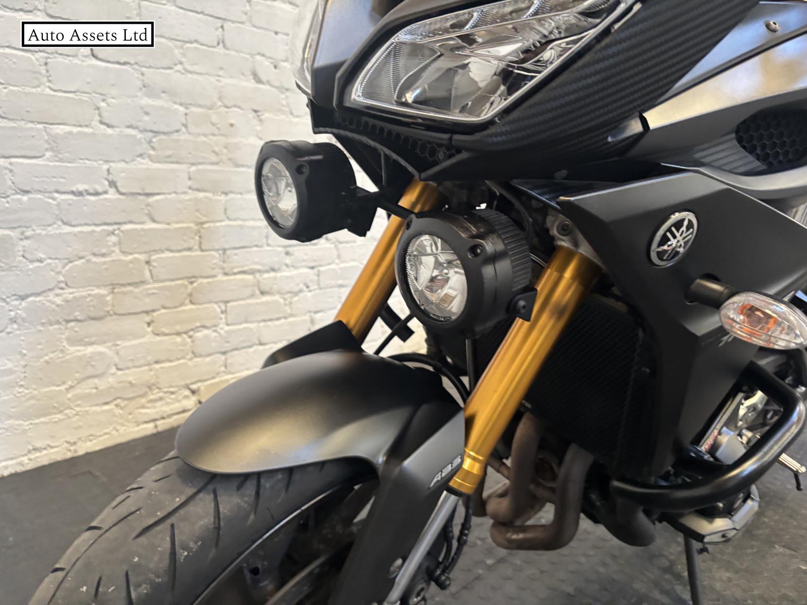 Yamaha TRACER 900 900 ABS Adventure Petrol Manual (115 ps)