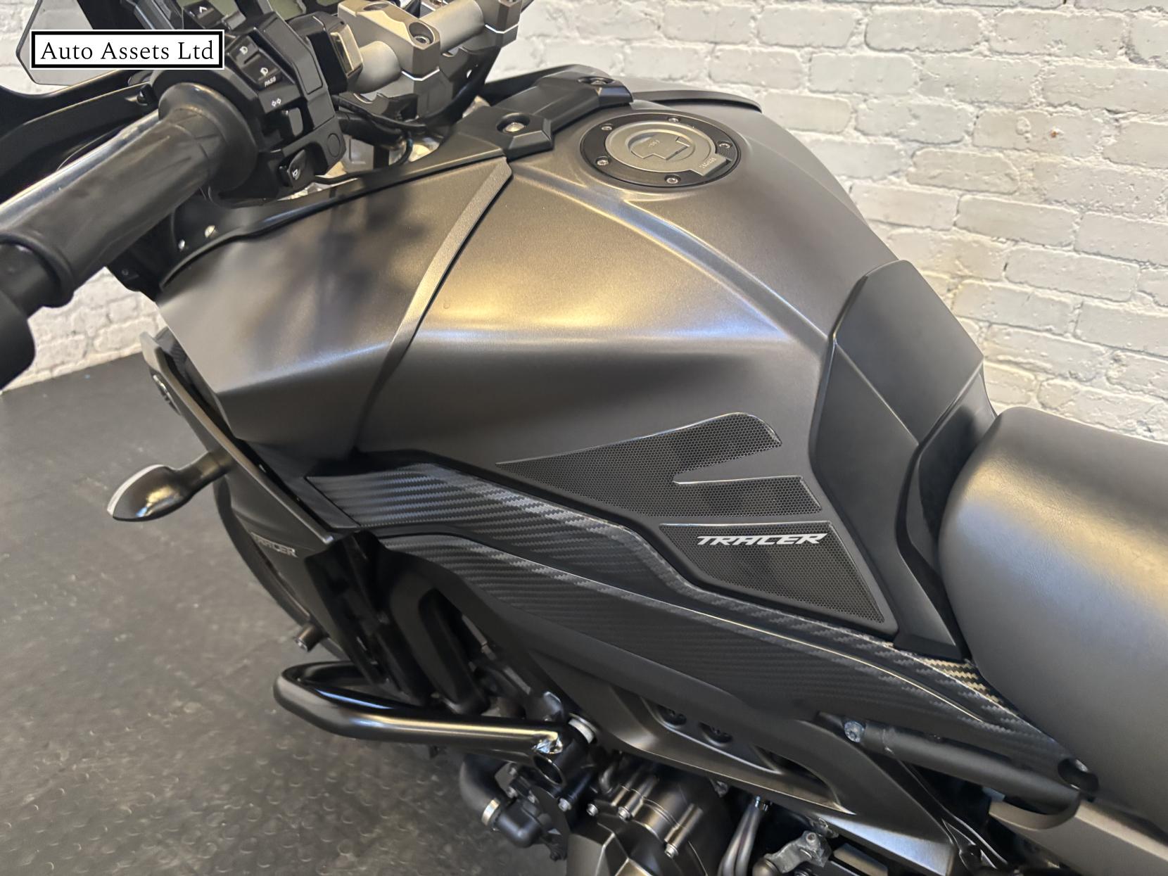 Yamaha TRACER 900 900 ABS Adventure Petrol Manual (115 ps)
