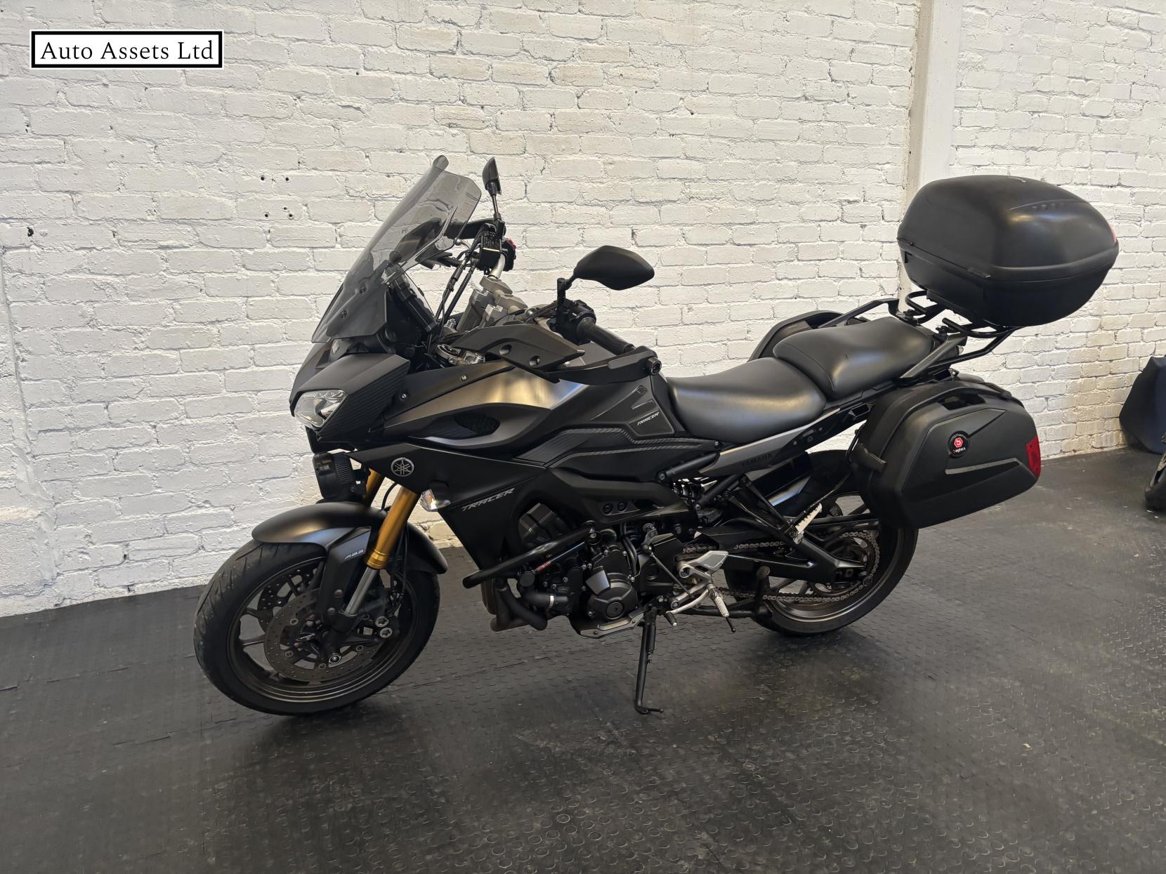 Yamaha TRACER 900 900 ABS Adventure Petrol Manual (115 ps)