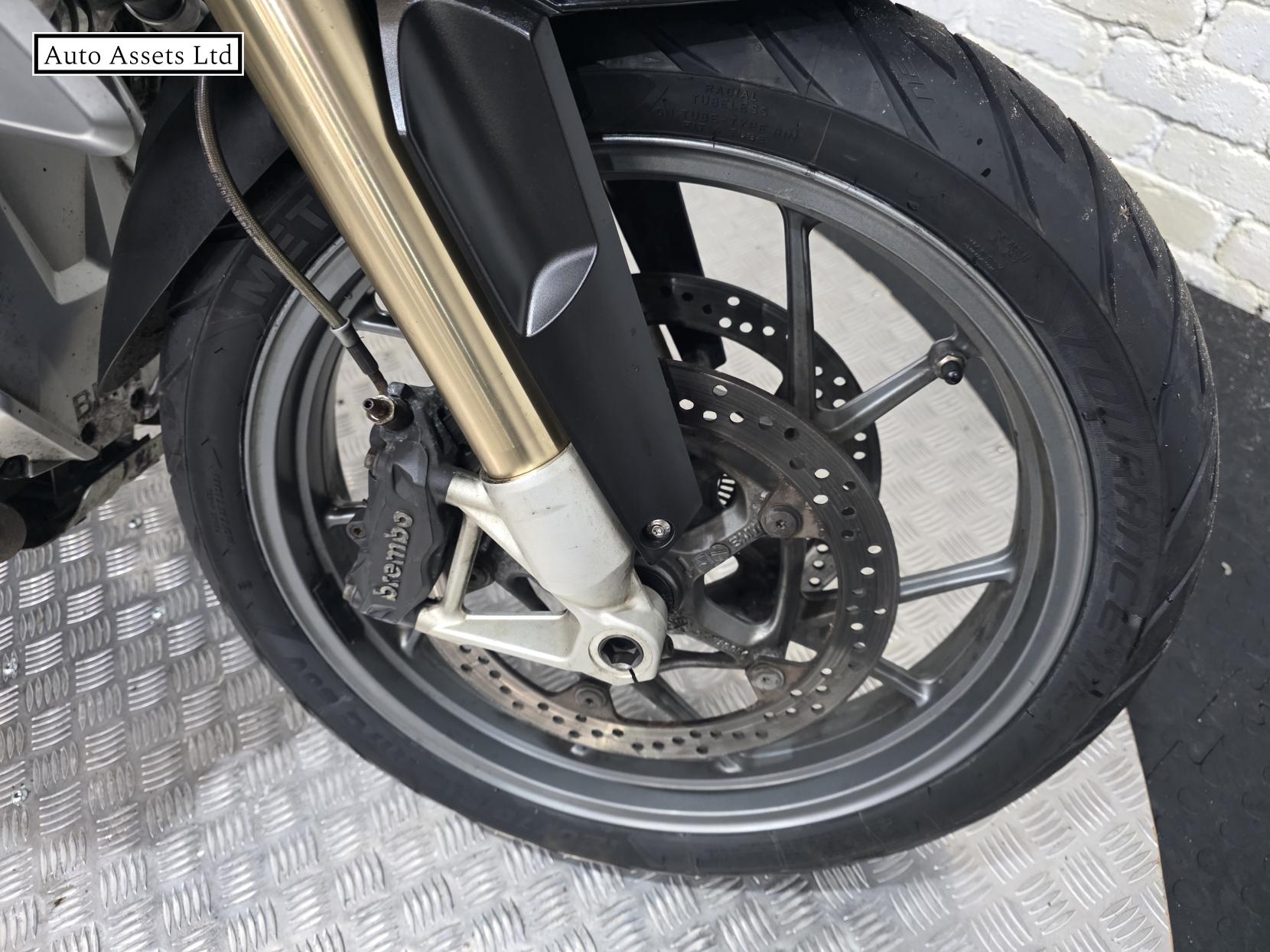 BMW R 1200 GS 1200 Adventure Petrol Manual (104 ps)