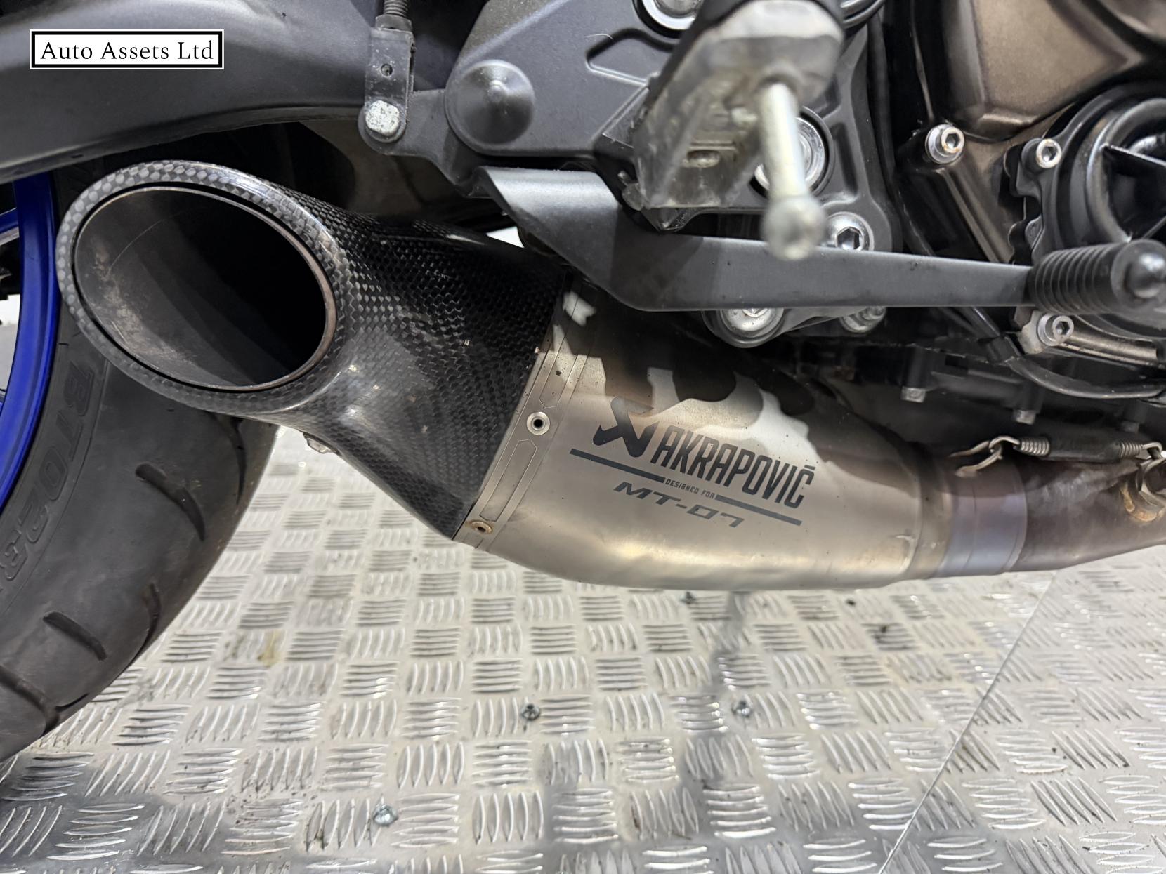 Yamaha MT-07 700 ABS Hyper-naked Petrol Manual Euro 4 (75 ps)