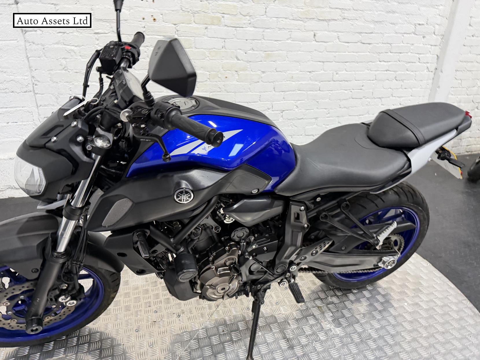Yamaha MT-07 700 ABS Hyper-naked Petrol Manual Euro 4 (75 ps)