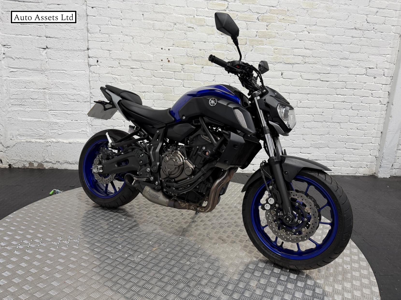 Yamaha MT-07 700 ABS Hyper-naked Petrol Manual Euro 4 (75 ps)
