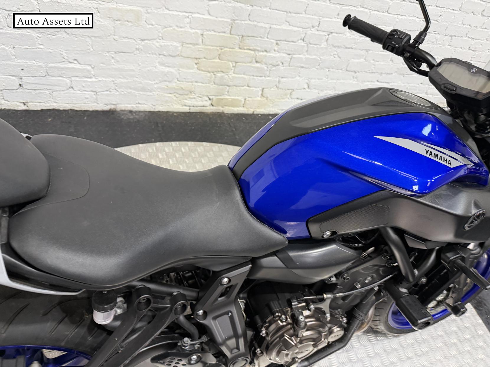 Yamaha MT-07 700 ABS Hyper-naked Petrol Manual Euro 4 (75 ps)