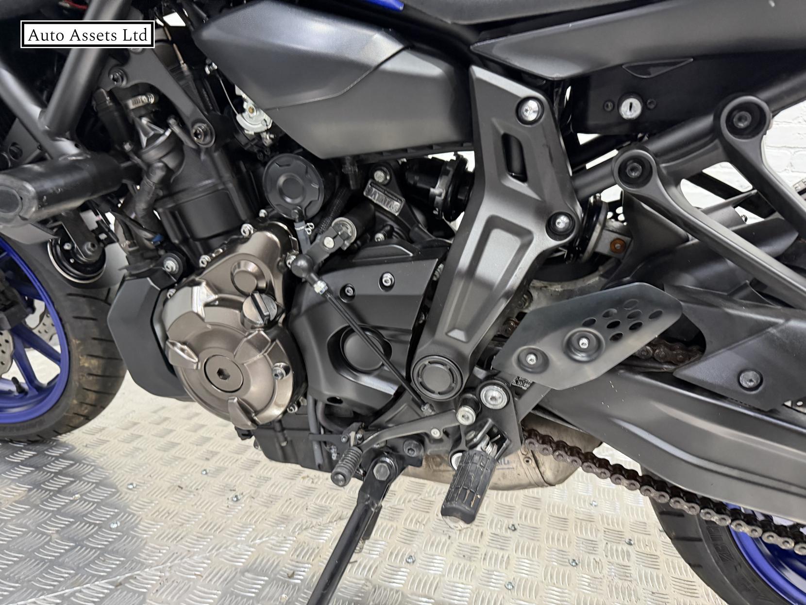 Yamaha MT-07 700 ABS Hyper-naked Petrol Manual Euro 4 (75 ps)