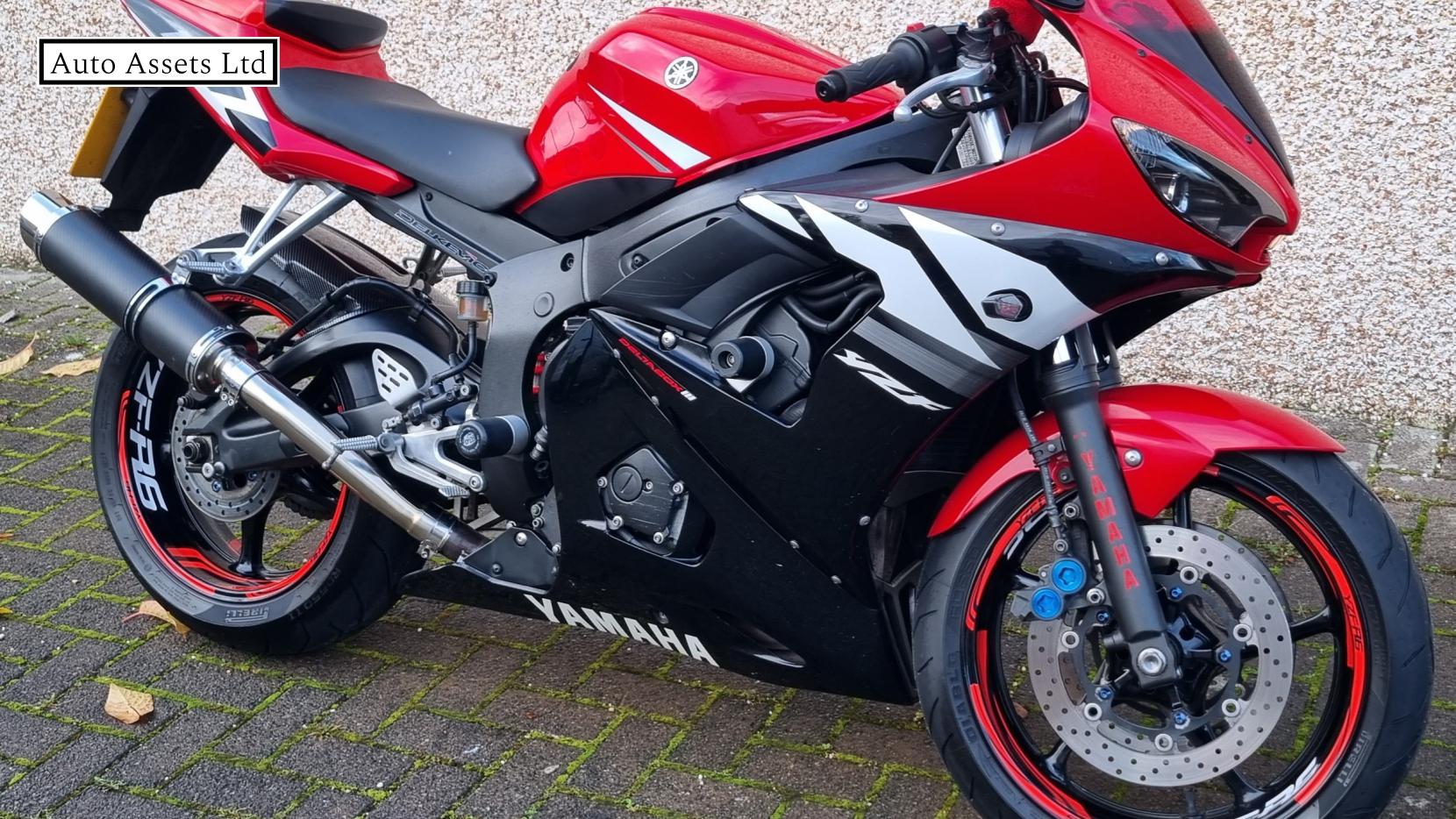 Yamaha R6 600 R Petrol Manual 2005-09 (133 bhp)