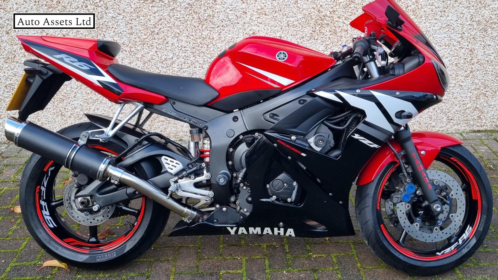 Yamaha R6 600 R Petrol Manual 2005-09 (133 bhp)