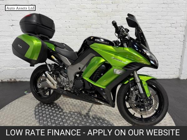 Kawasaki Z1000 SX 1000 Sports Tourer Petrol Manual (138 ps)