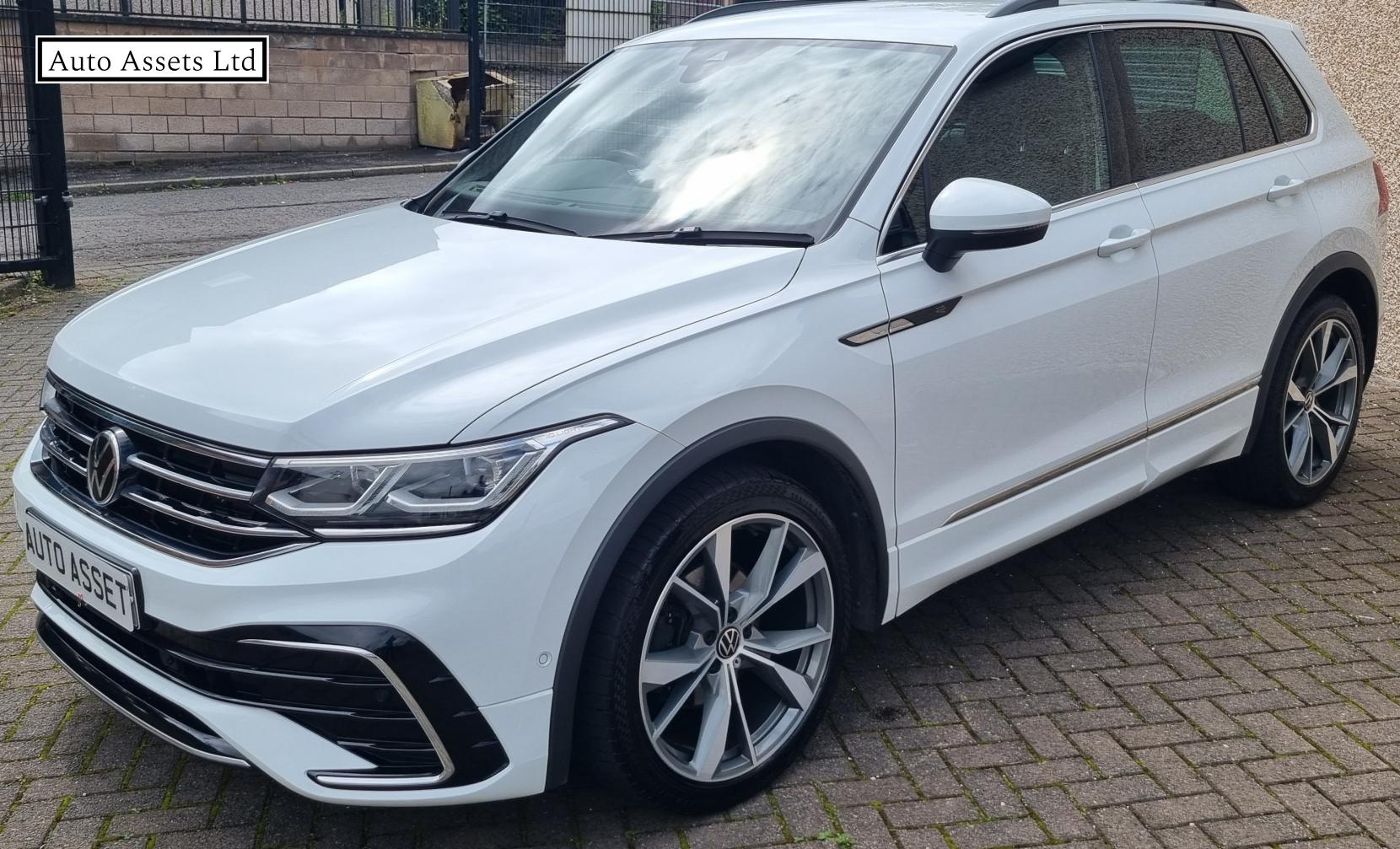 Volkswagen Tiguan 2.0 TDI R-Line SUV 5dr Diesel DSG Euro 6 (s/s) (150 ps)