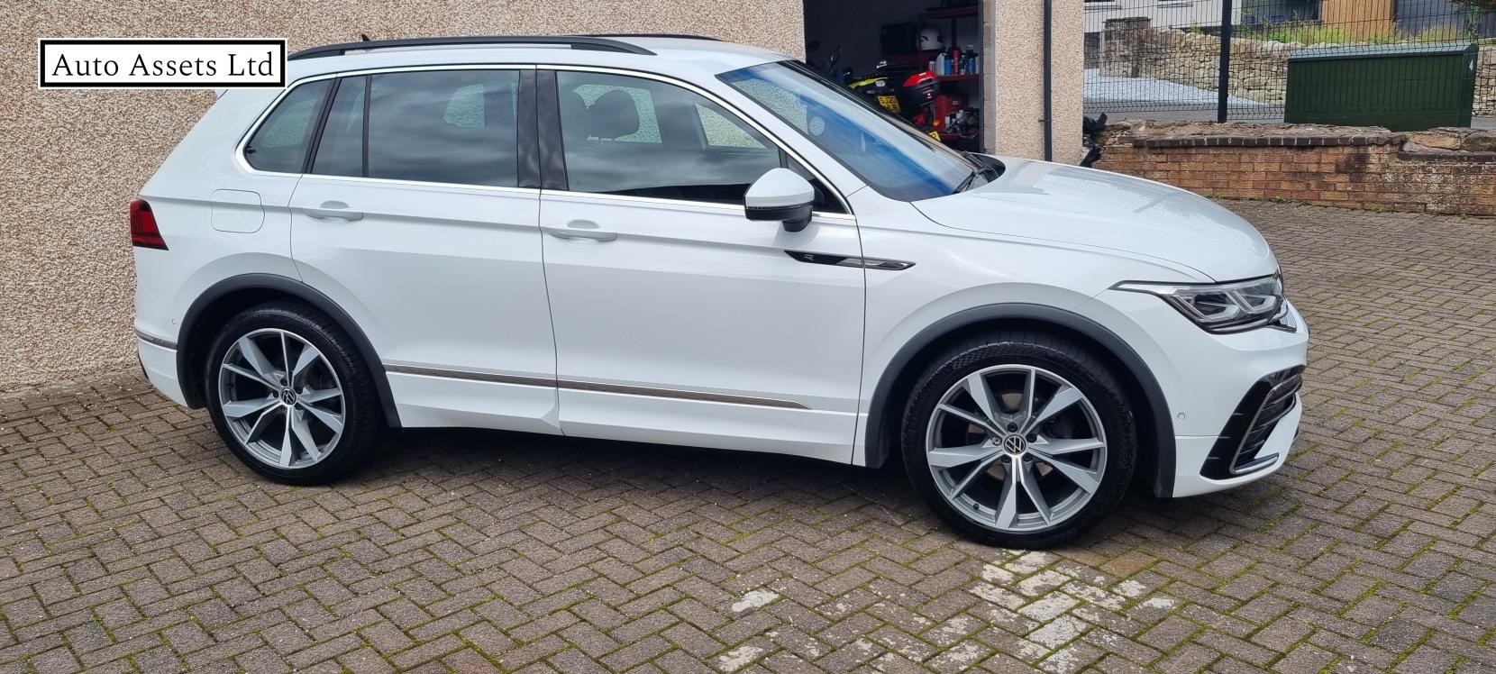 Volkswagen Tiguan 2.0 TDI R-Line SUV 5dr Diesel DSG Euro 6 (s/s) (150 ps)