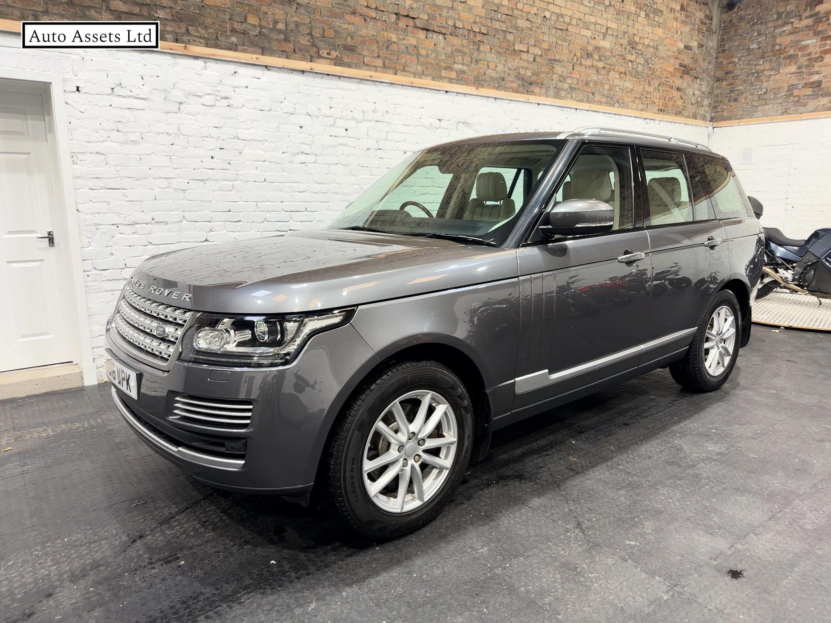 Land Rover Range Rover 3.0 TD V6 Vogue SE SUV 5dr Diesel Auto 4WD Euro 6 (s/s) (258 ps)