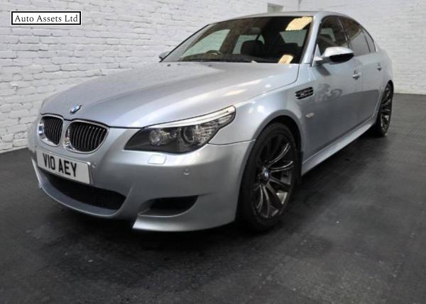 BMW M5 5.0 V10 Saloon 4dr Petrol SMG Euro 4 (507 ps)