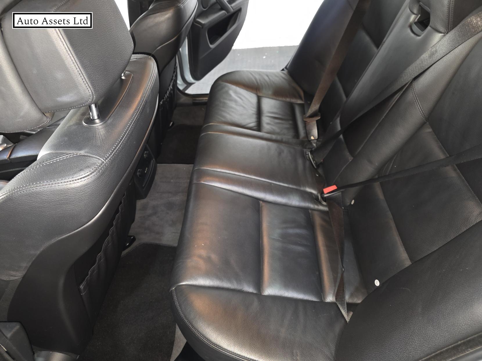 BMW M5 5.0 V10 Saloon 4dr Petrol SMG Euro 4 (507 ps)