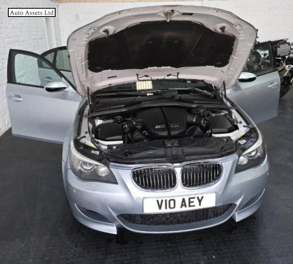 BMW M5 5.0 V10 Saloon 4dr Petrol SMG Euro 4 (507 ps)