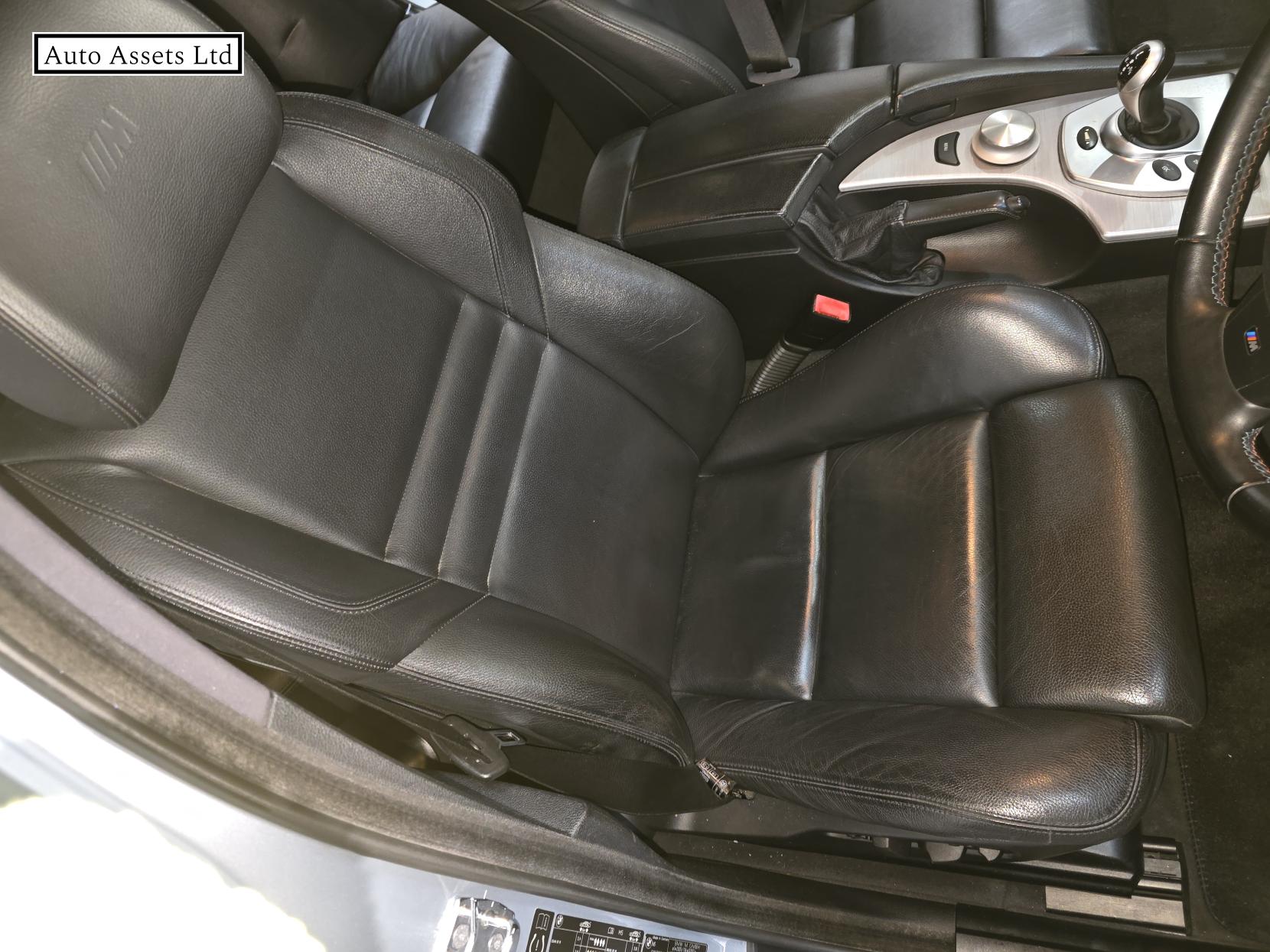BMW M5 5.0 V10 Saloon 4dr Petrol SMG Euro 4 (507 ps)