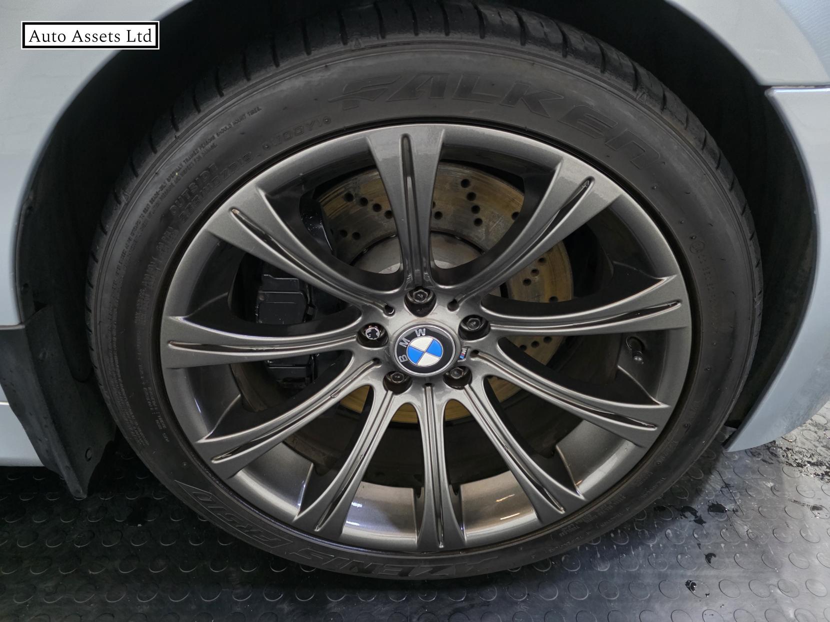 BMW M5 5.0 V10 Saloon 4dr Petrol SMG Euro 4 (507 ps)