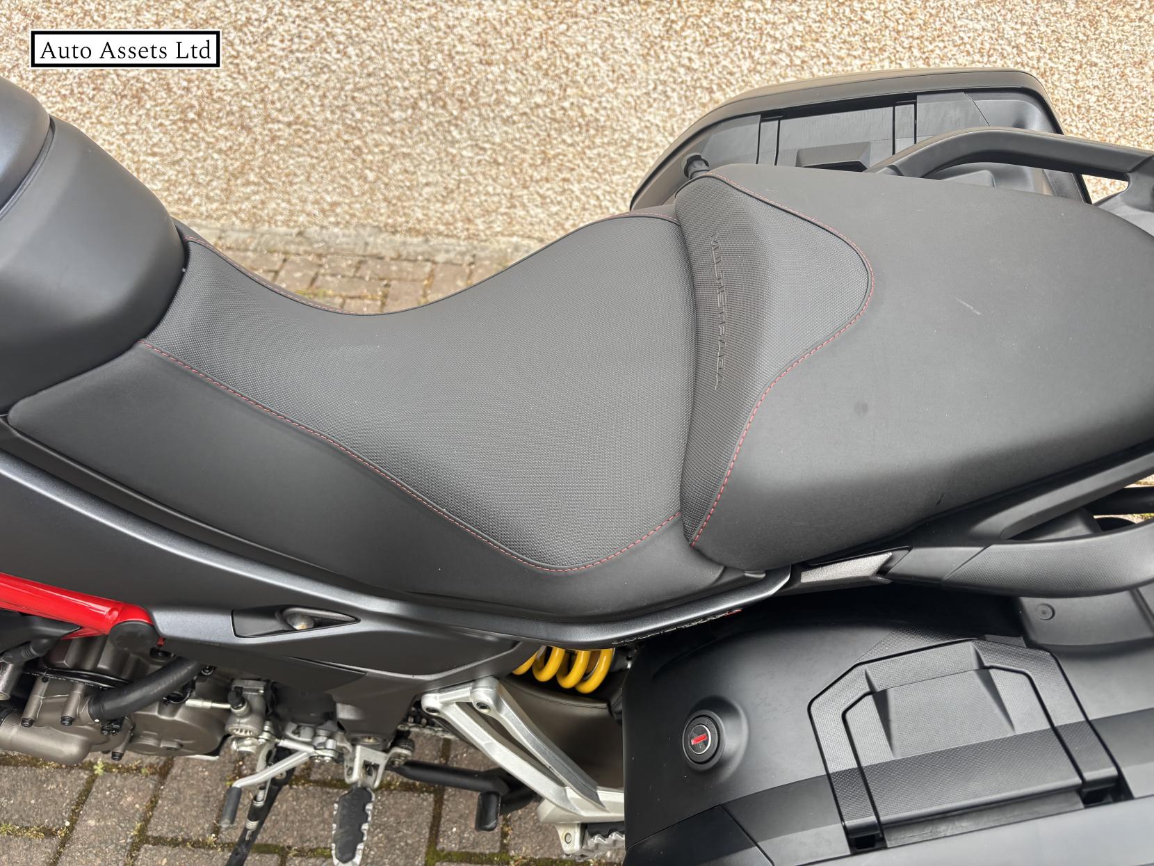 Ducati Multistrada 1200 1200 S Adventure Petrol Manual Euro 4 (152 ps)