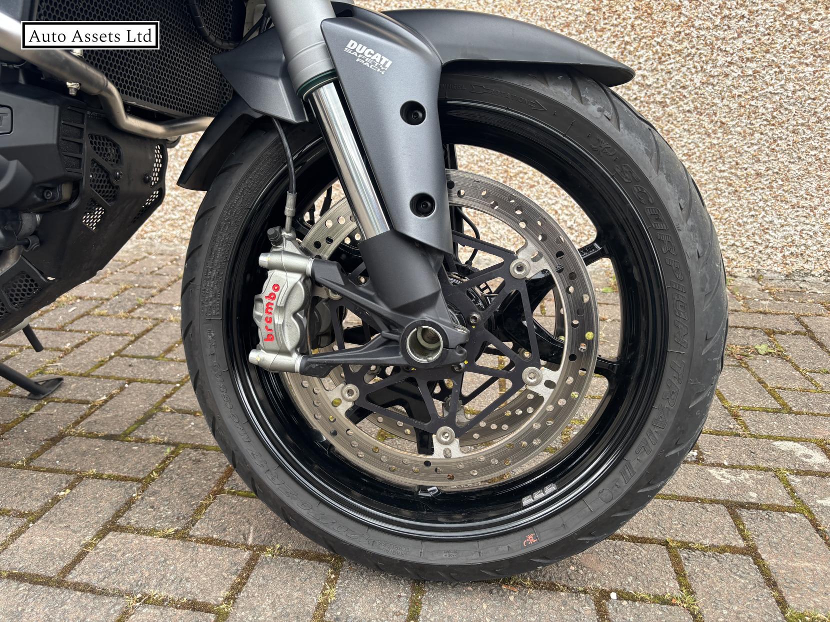 Ducati Multistrada 1200 1200 S Adventure Petrol Manual Euro 4 (152 ps)