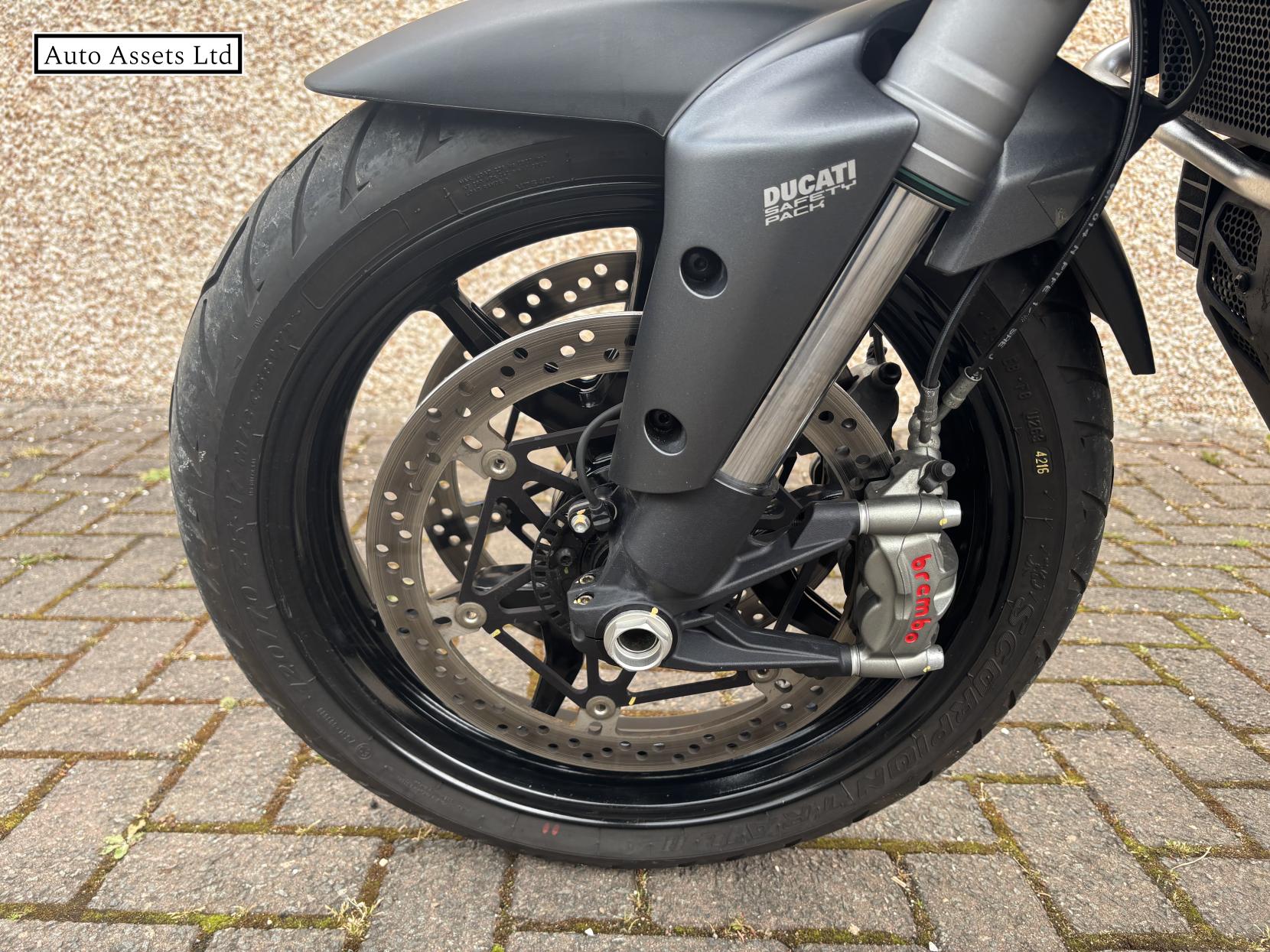 Ducati Multistrada 1200 1200 S Adventure Petrol Manual Euro 4 (152 ps)