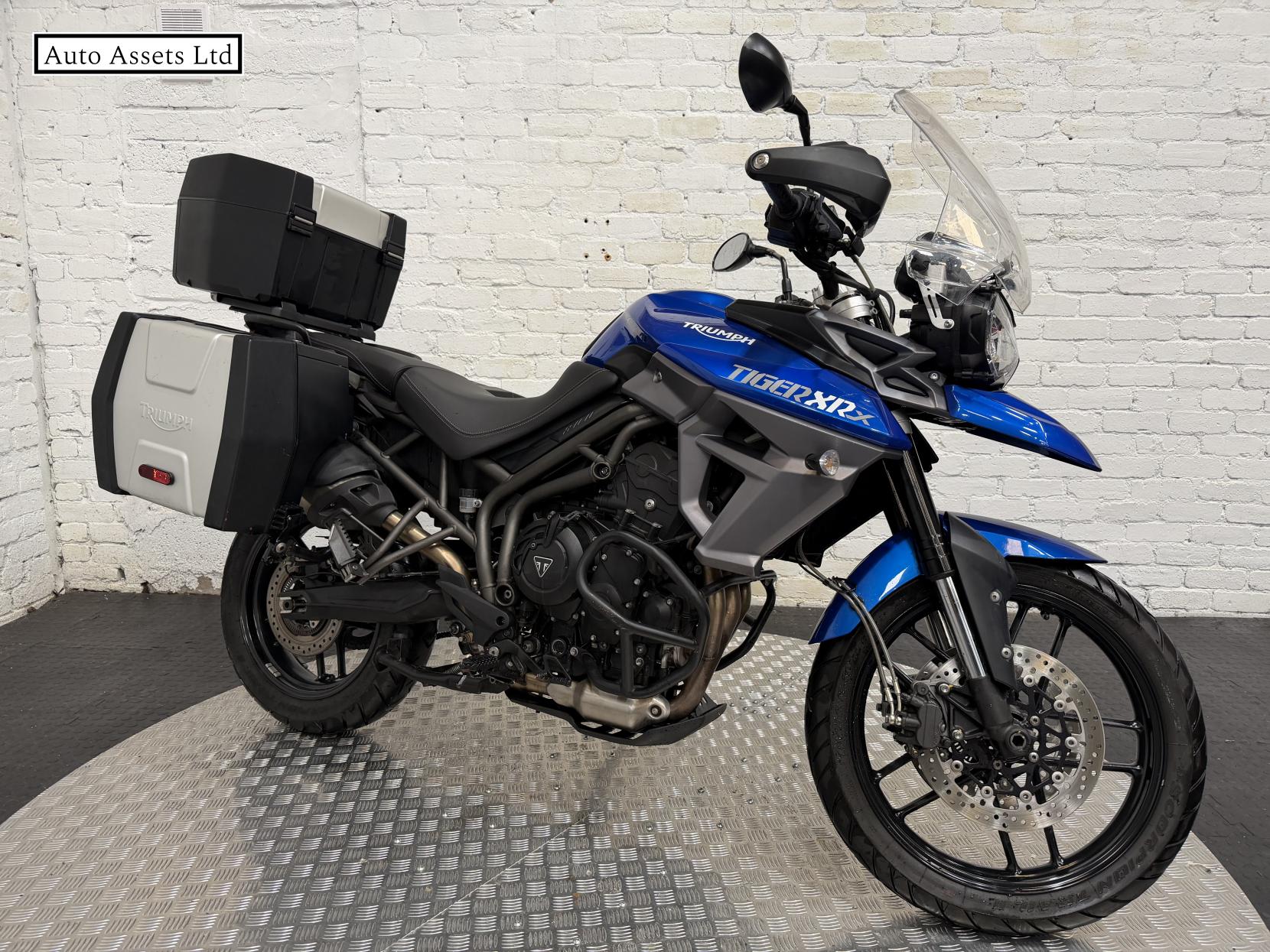 Triumph Tiger 800 800 XRx Adventure Petrol Manual (95 ps)