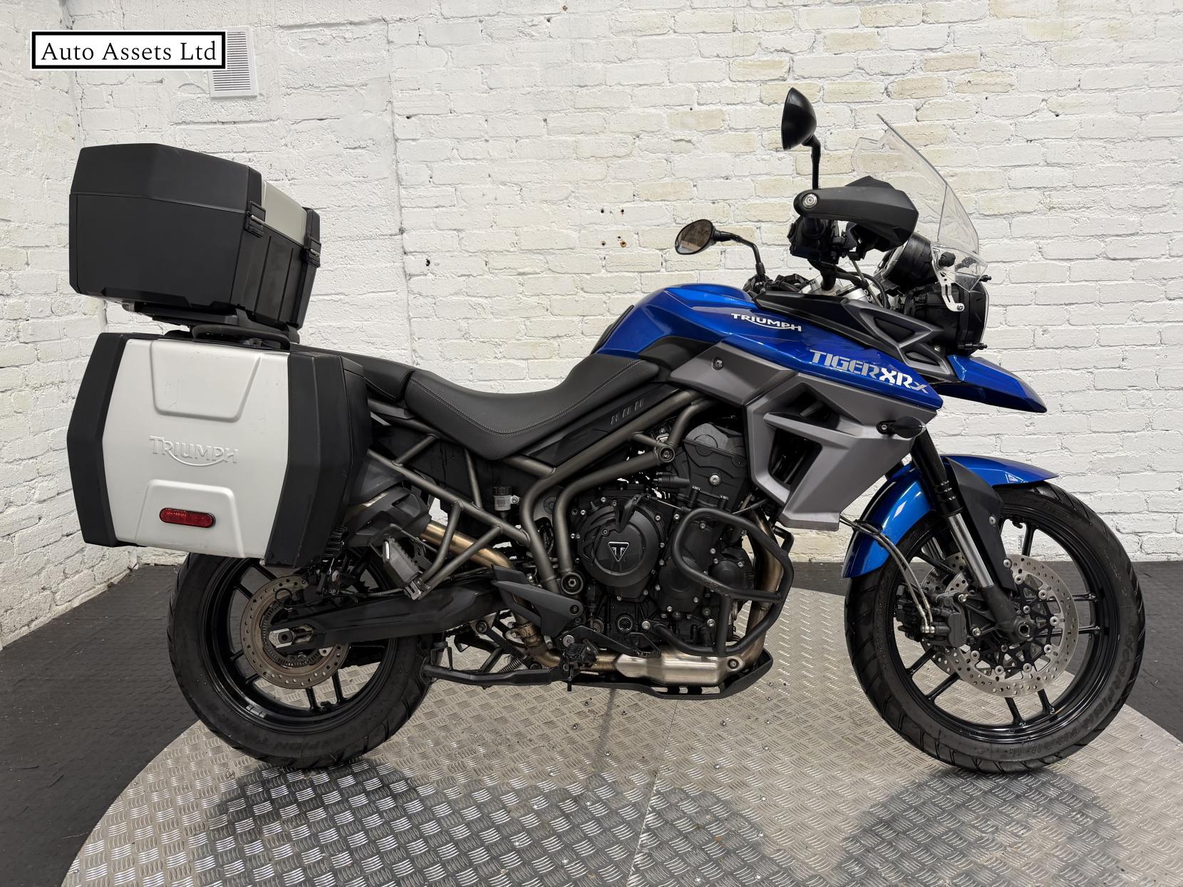 Triumph Tiger 800 800 XRx Adventure Petrol Manual (95 ps)