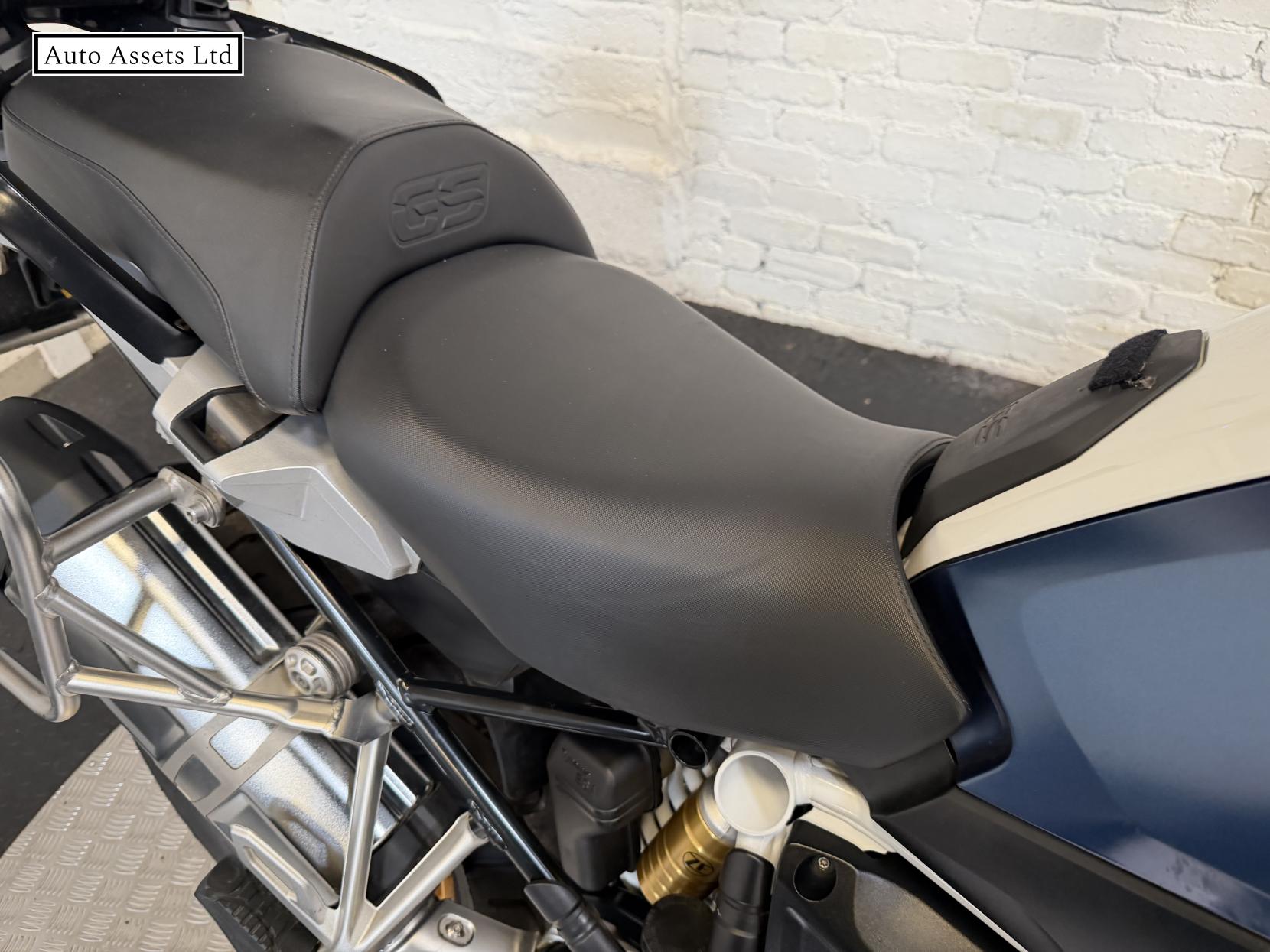 BMW R 1250 GS 1250 Exclusive TE Adventure Petrol Manual Euro 4 (136 ps)