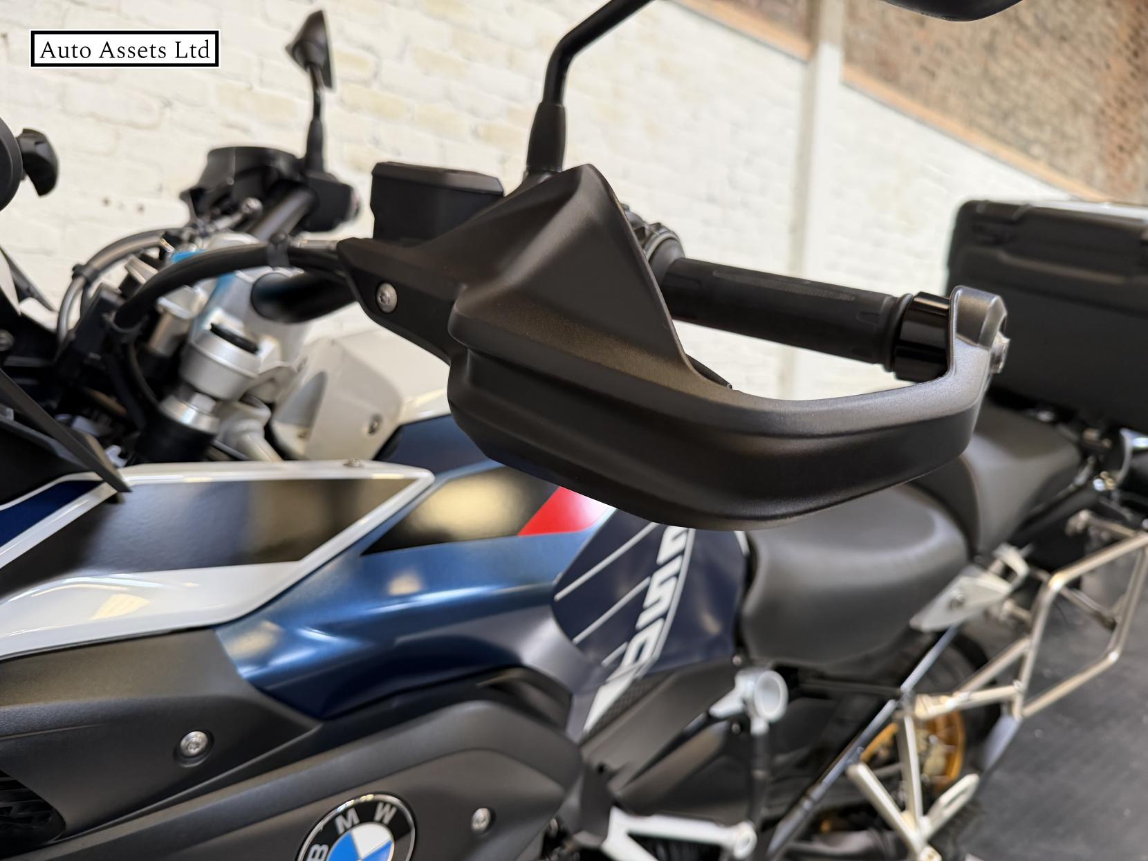 BMW R 1250 GS 1250 Exclusive TE Adventure Petrol Manual Euro 4 (136 ps)