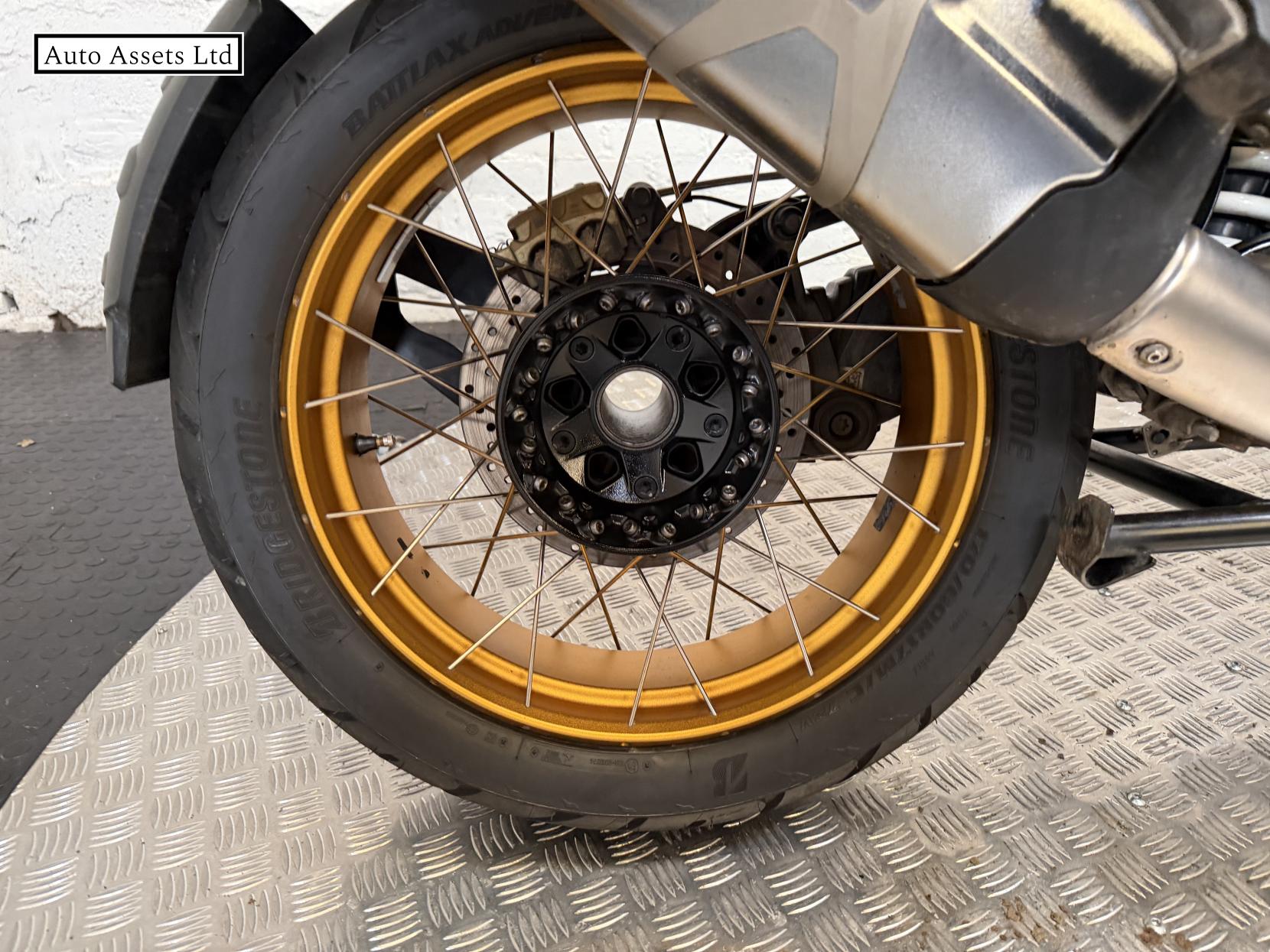 BMW R 1250 GS 1250 Exclusive TE Adventure Petrol Manual Euro 4 (136 ps)