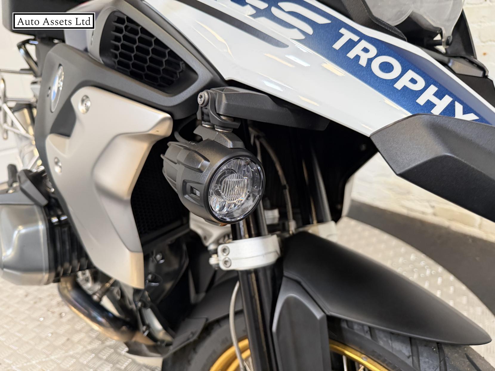 BMW R 1250 GS 1250 Exclusive TE Adventure Petrol Manual Euro 4 (136 ps)