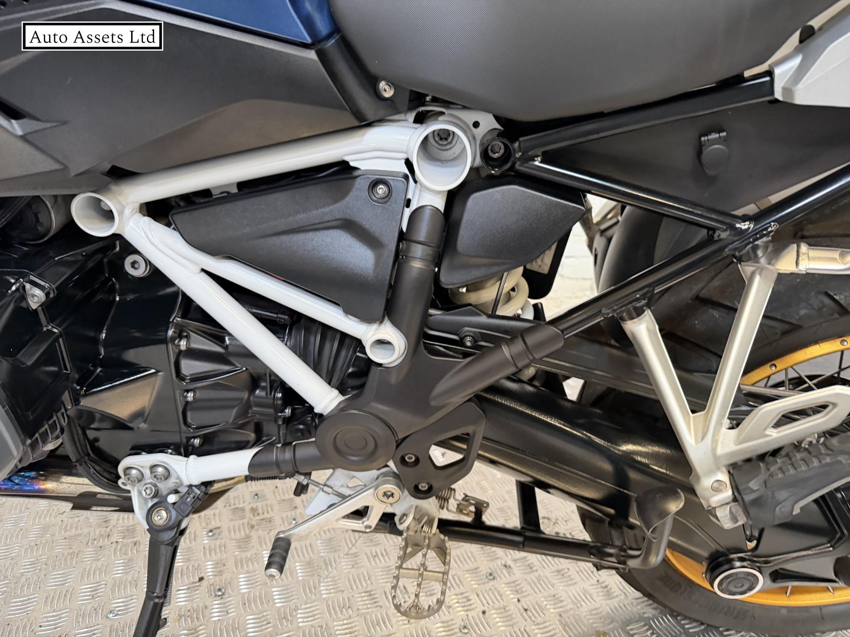 BMW R 1250 GS 1250 Exclusive TE Adventure Petrol Manual Euro 4 (136 ps)