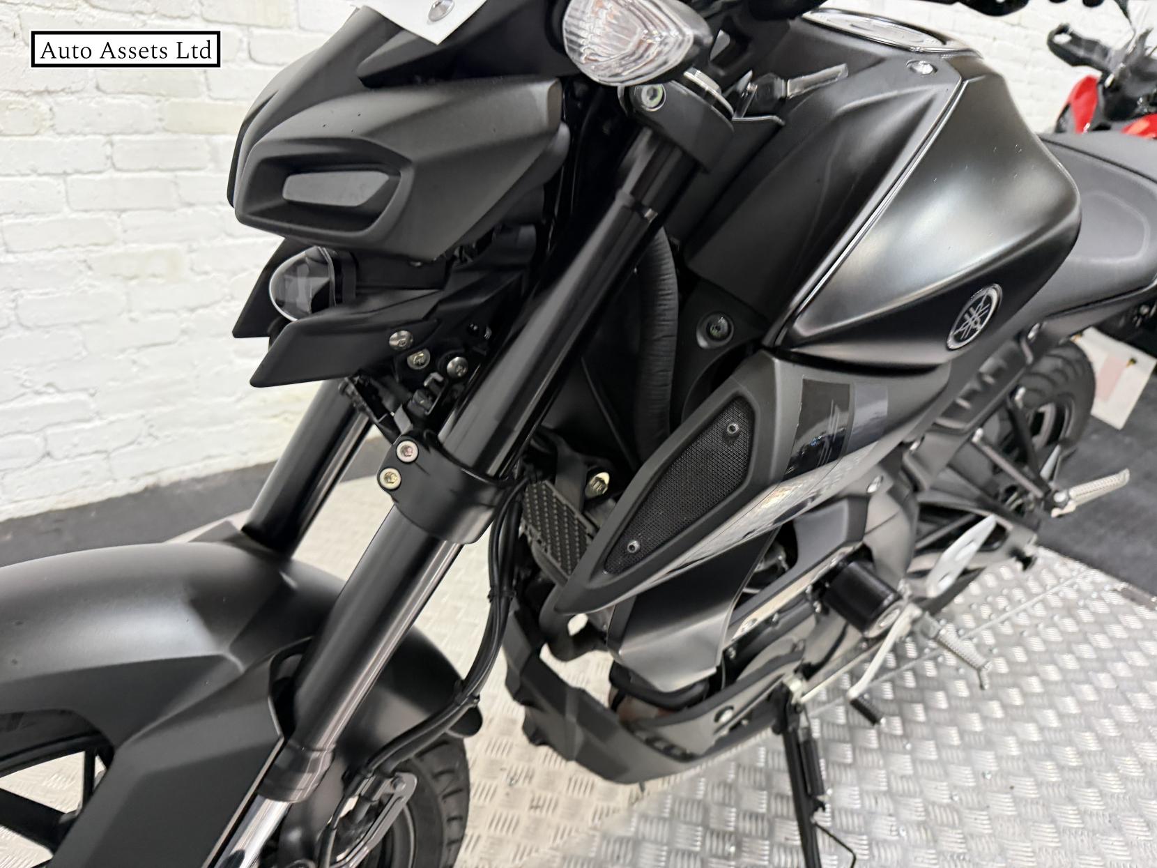 Yamaha MT-125 125 Naked Petrol Manual Euro 5 (15 ps)