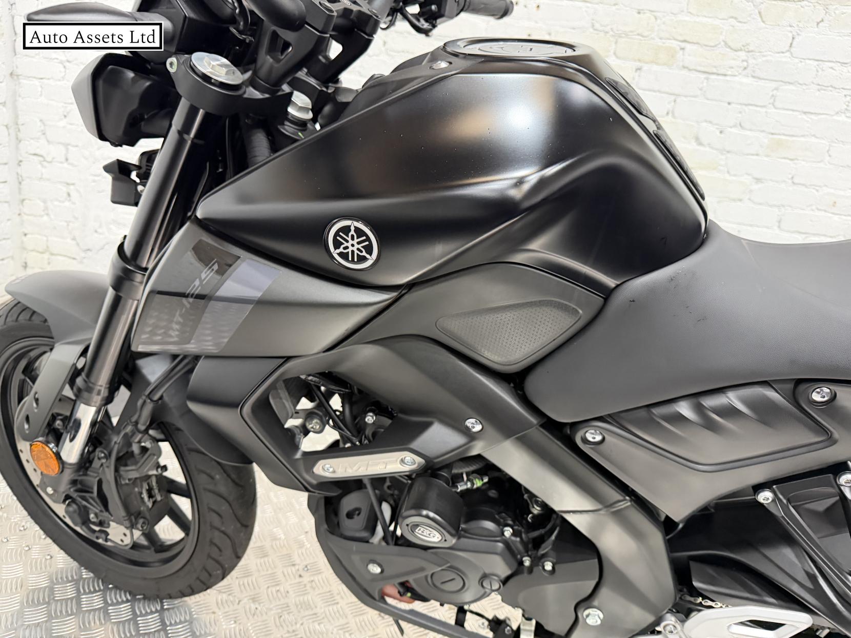 Yamaha MT-125 125 Naked Petrol Manual Euro 5 (15 ps)