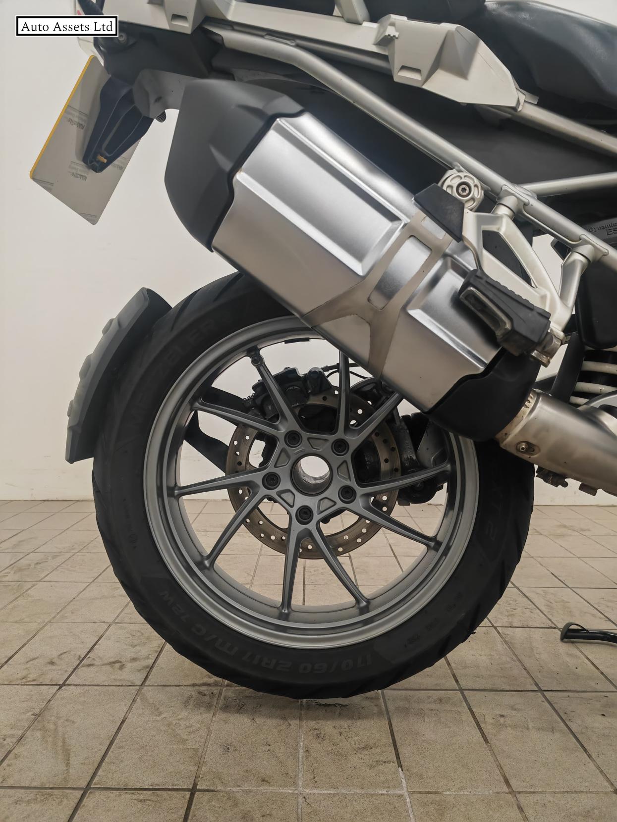 BMW R 1200 GS 1200 Adventure Petrol Manual (104 ps)