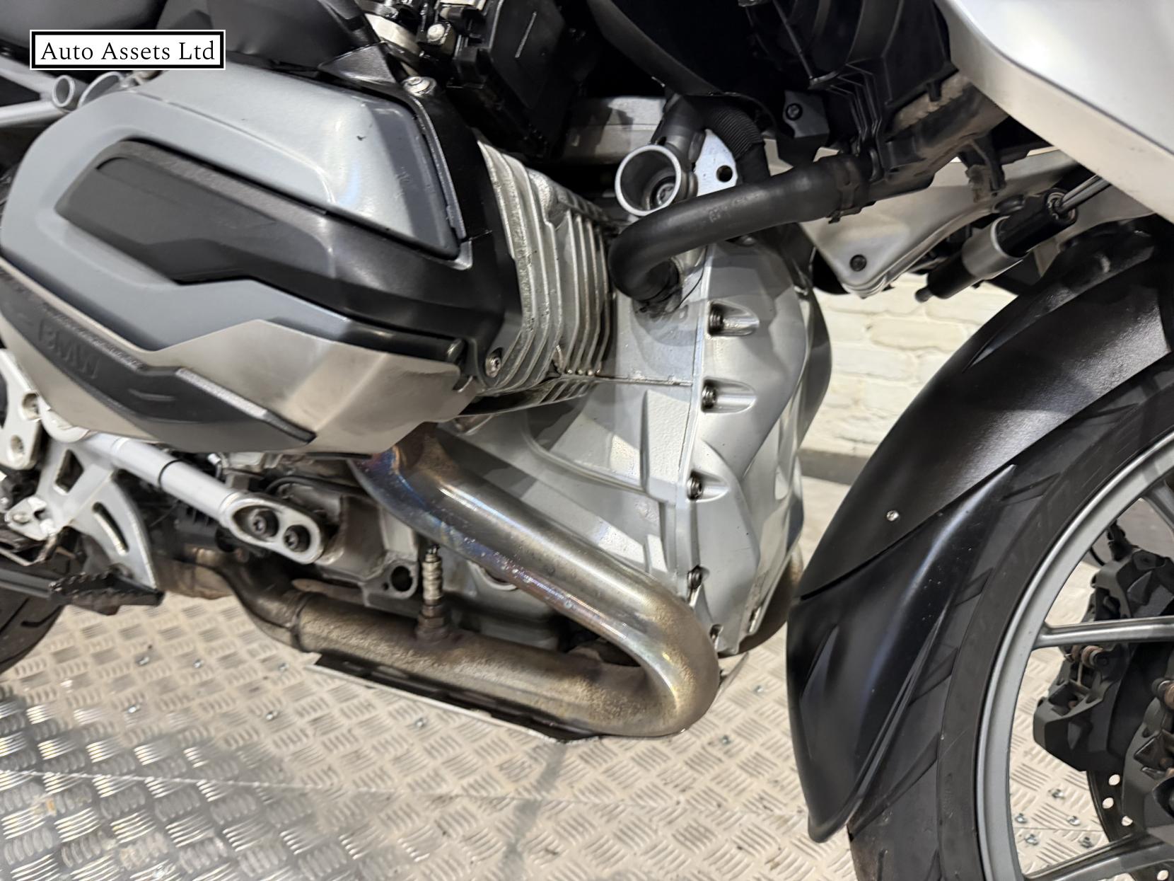 BMW R 1200 GS 1200 Adventure Petrol Manual (104 ps)