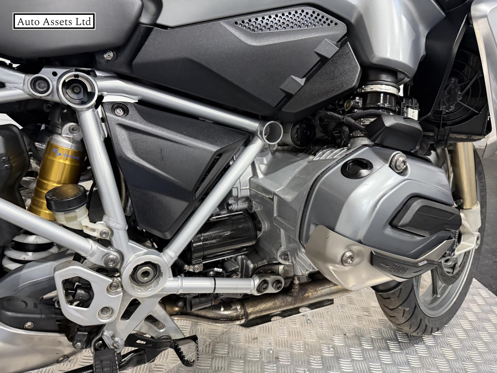 BMW R 1200 GS 1200 Adventure Petrol Manual (104 ps)