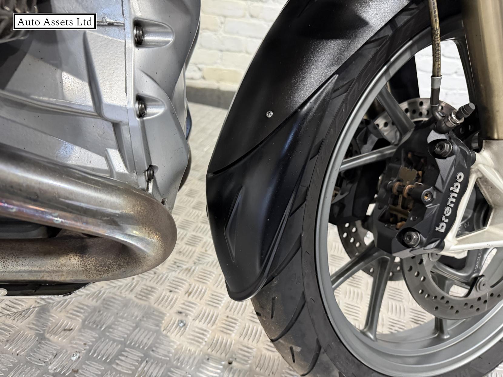 BMW R 1200 GS 1200 Adventure Petrol Manual (104 ps)