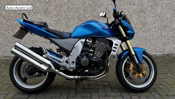 Kawasaki Z1000 1000 Petrol Manual (123 bhp)