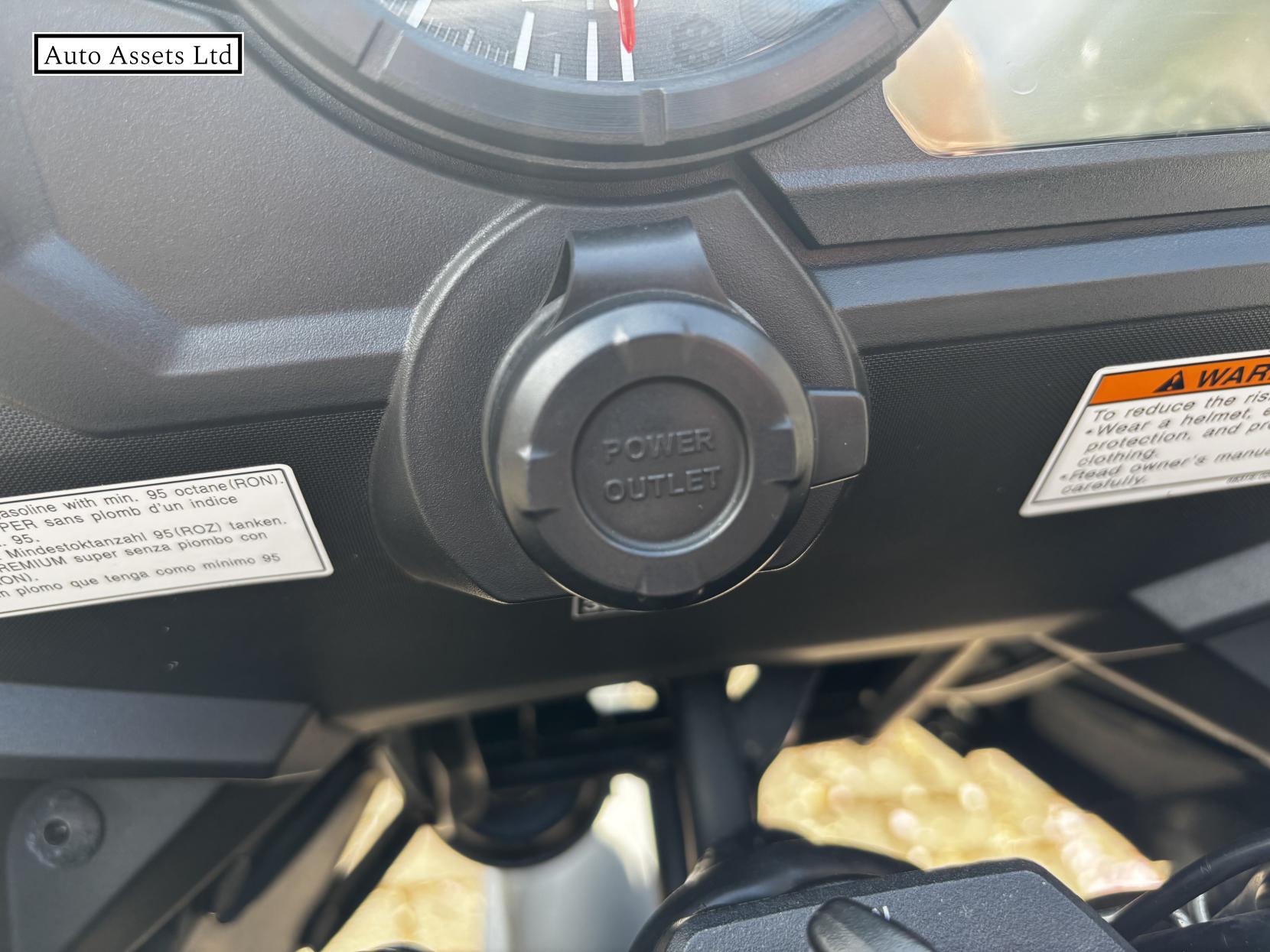 Suzuki V-Strom 1000 1000 GSX-S1000 Adventure Petrol Manual Euro 4 (100 ps)