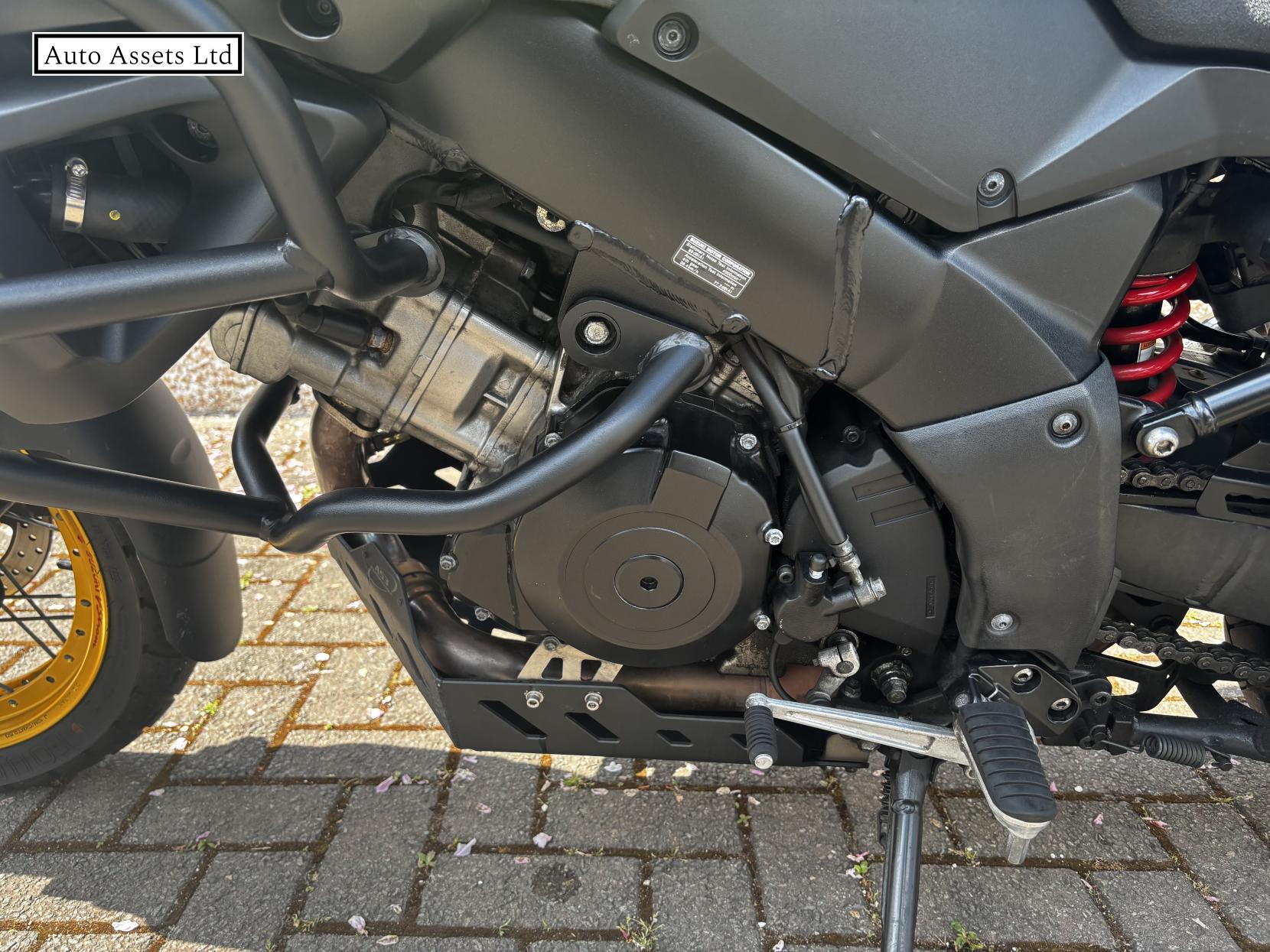 Suzuki V-Strom 1000 1000 GSX-S1000 Adventure Petrol Manual Euro 4 (100 ps)