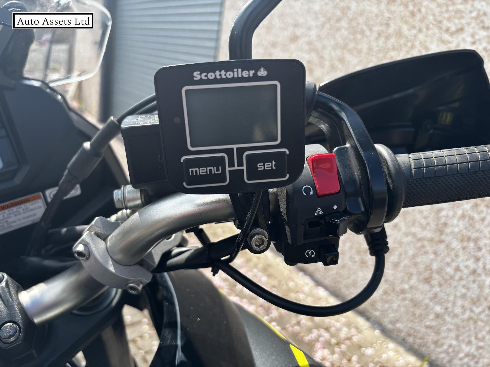 Suzuki V-Strom 1000 1000 GSX-S1000 Adventure Petrol Manual Euro 4 (100 ps)
