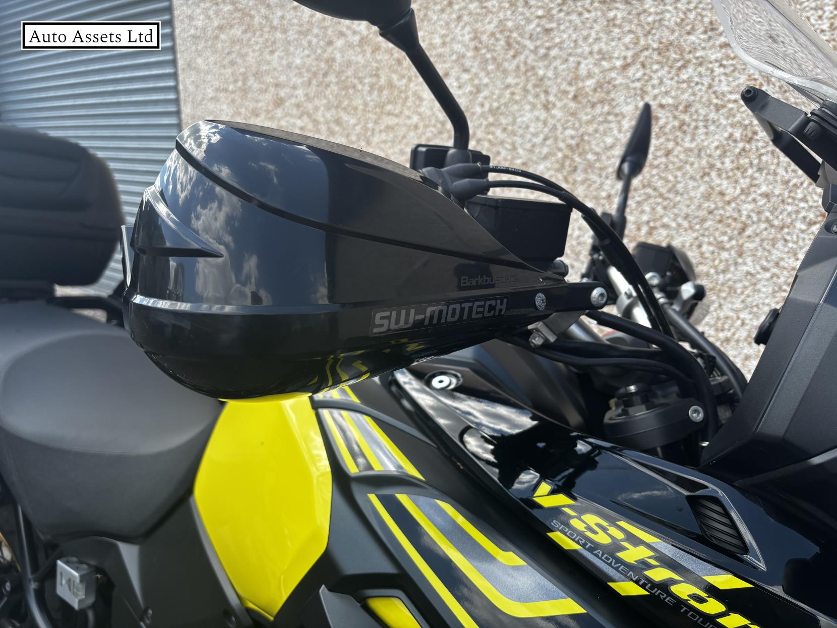 Suzuki V-Strom 1000 1000 GSX-S1000 Adventure Petrol Manual Euro 4 (100 ps)