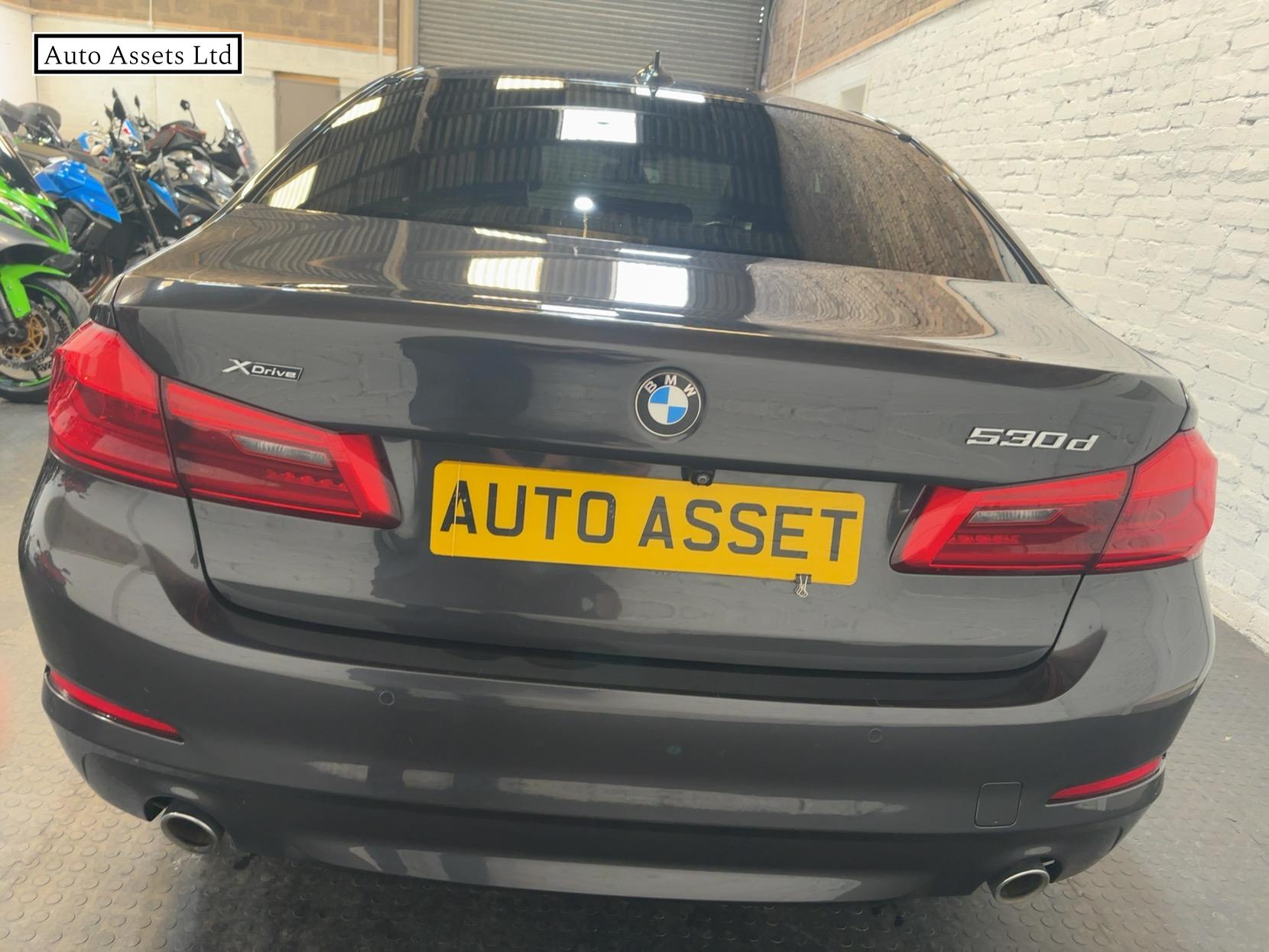 BMW 5 Series 3.0 530d SE Saloon 4dr Diesel Auto xDrive Euro 6 (s/s) (265 ps)