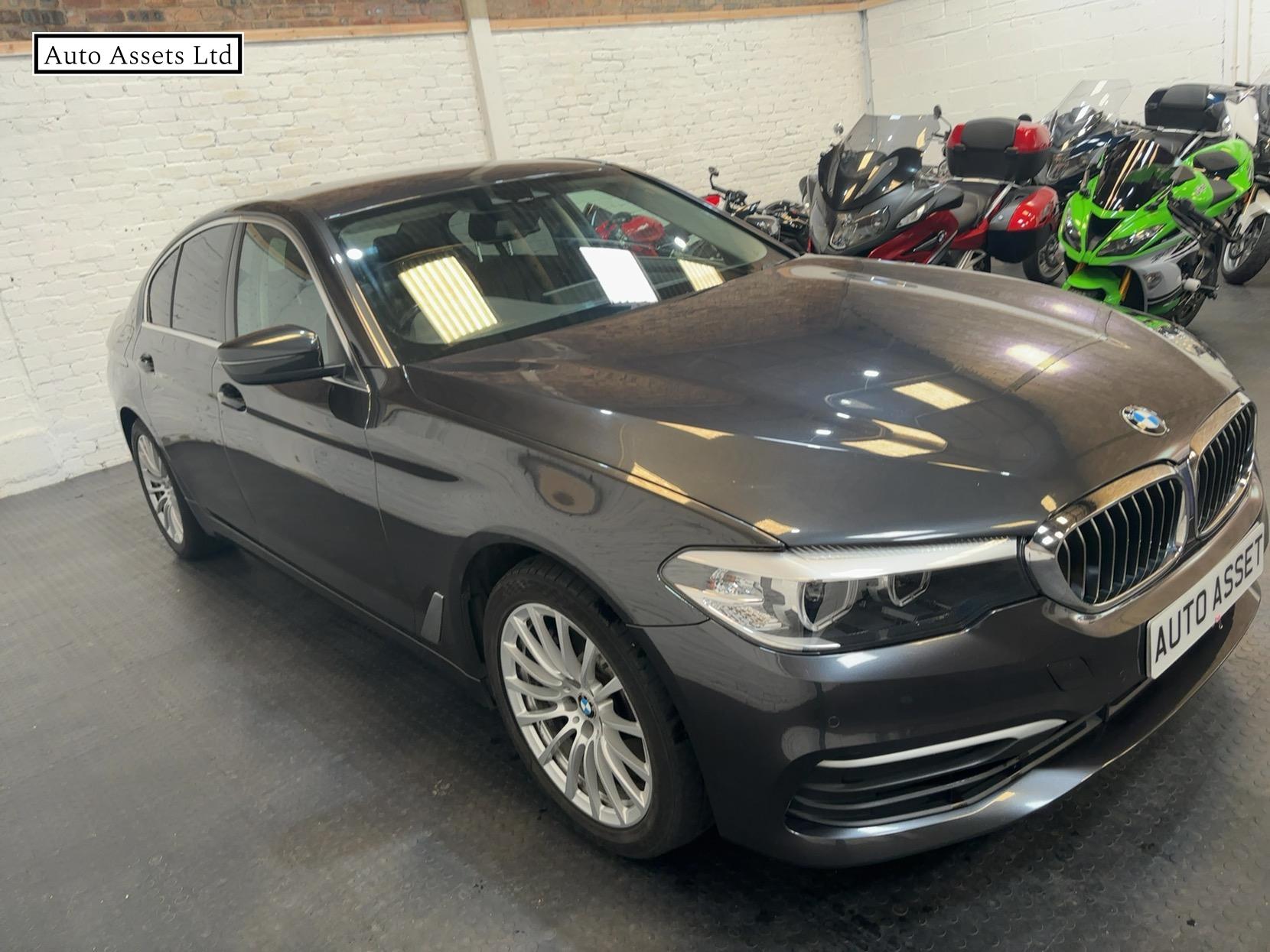 BMW 5 Series 3.0 530d SE Saloon 4dr Diesel Auto xDrive Euro 6 (s/s) (265 ps)