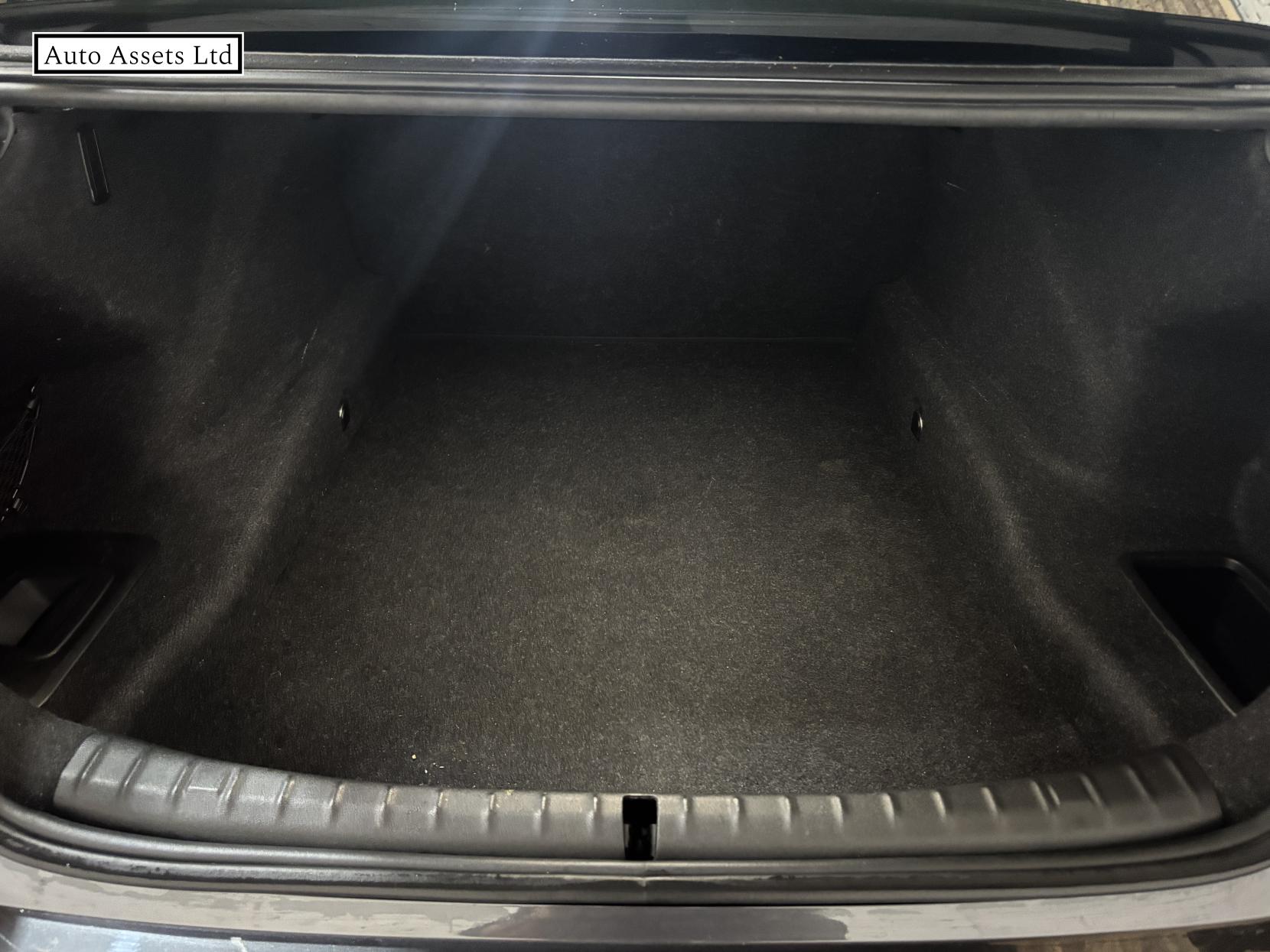 BMW 5 Series 3.0 530d SE Saloon 4dr Diesel Auto xDrive Euro 6 (s/s) (265 ps)