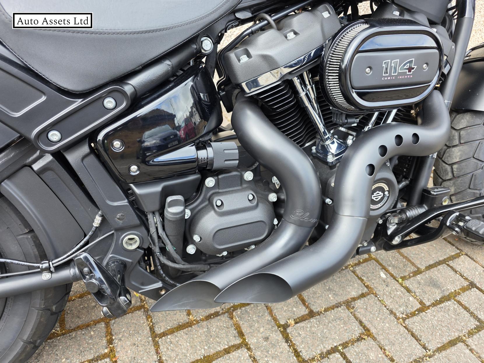Harley-Davidson Dyna 1868 FXFBS Fat Bob 114 Custom Cruiser Petrol Manual Euro 4 (93 ps)