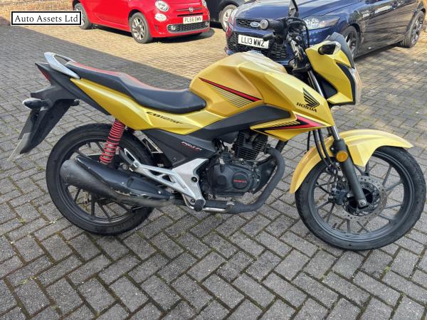 Honda CB125F 125 Naked Petrol Manual Euro 4 (11 ps)