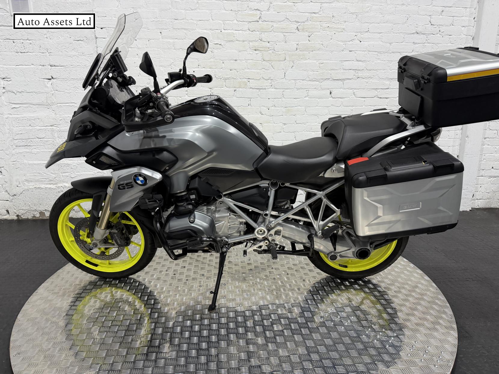 BMW R 1200 GS 1200 Adventure Petrol Manual (104 ps)